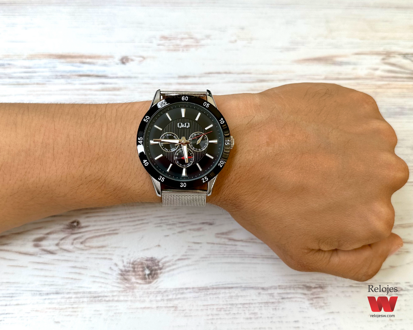 Reloj Q&Q Hombre CE02J432Y Plateado