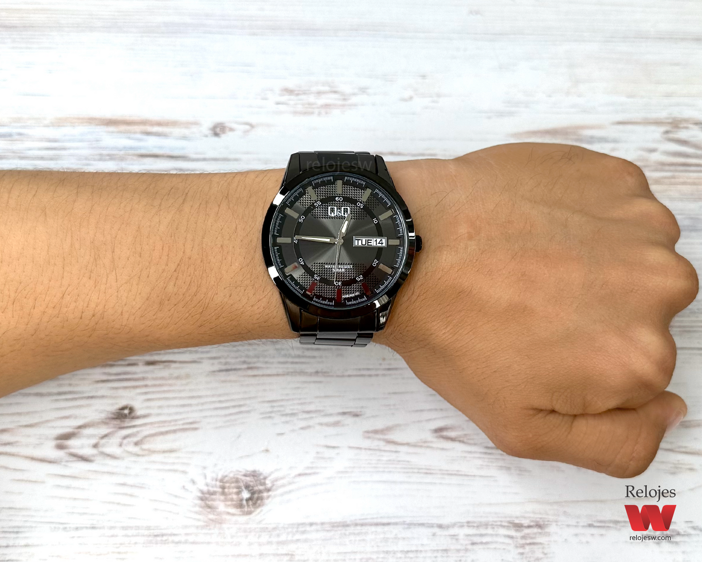 Reloj Q&Q Hombre A208J402Y Negro