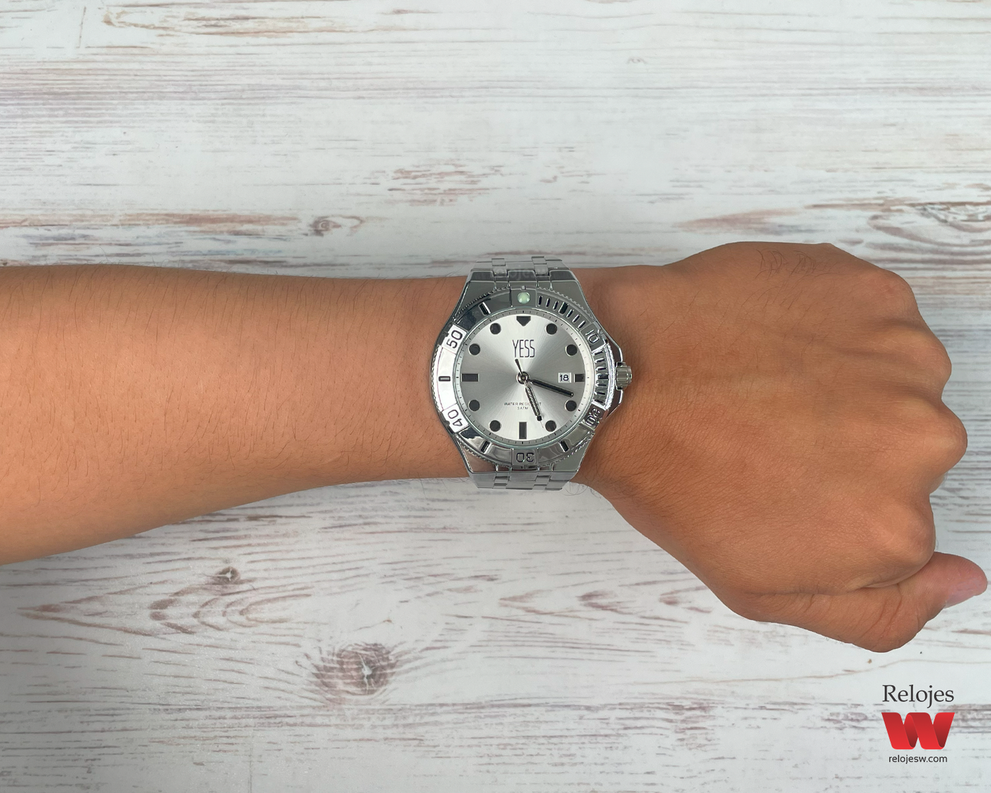 Reloj Yess Hombre Plateado Y23027-2
