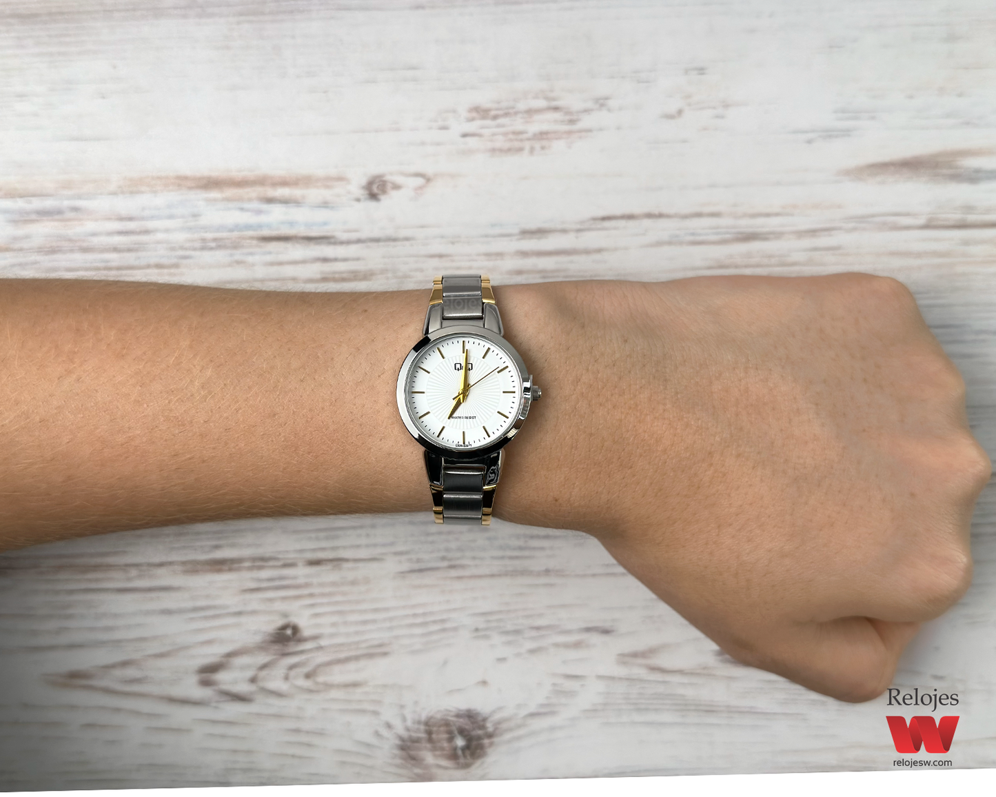 Reloj Q&Q Mujer Plateado Dorado C39A005Y