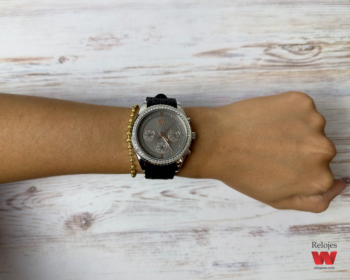 Reloj Yess Mujer Negro Plateado SMT-230425-NEPL
