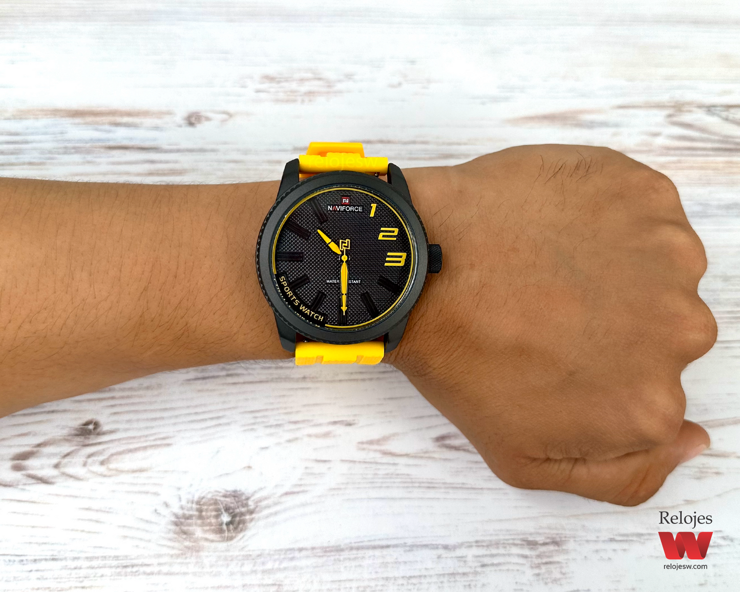 Reloj Naviforce Hombre NF9202T Amarillo Negro