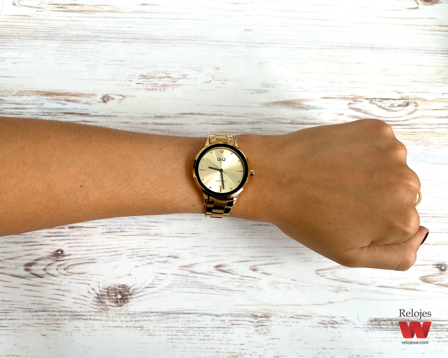 Reloj Q&Q Mujer QB97J010Y Dorado