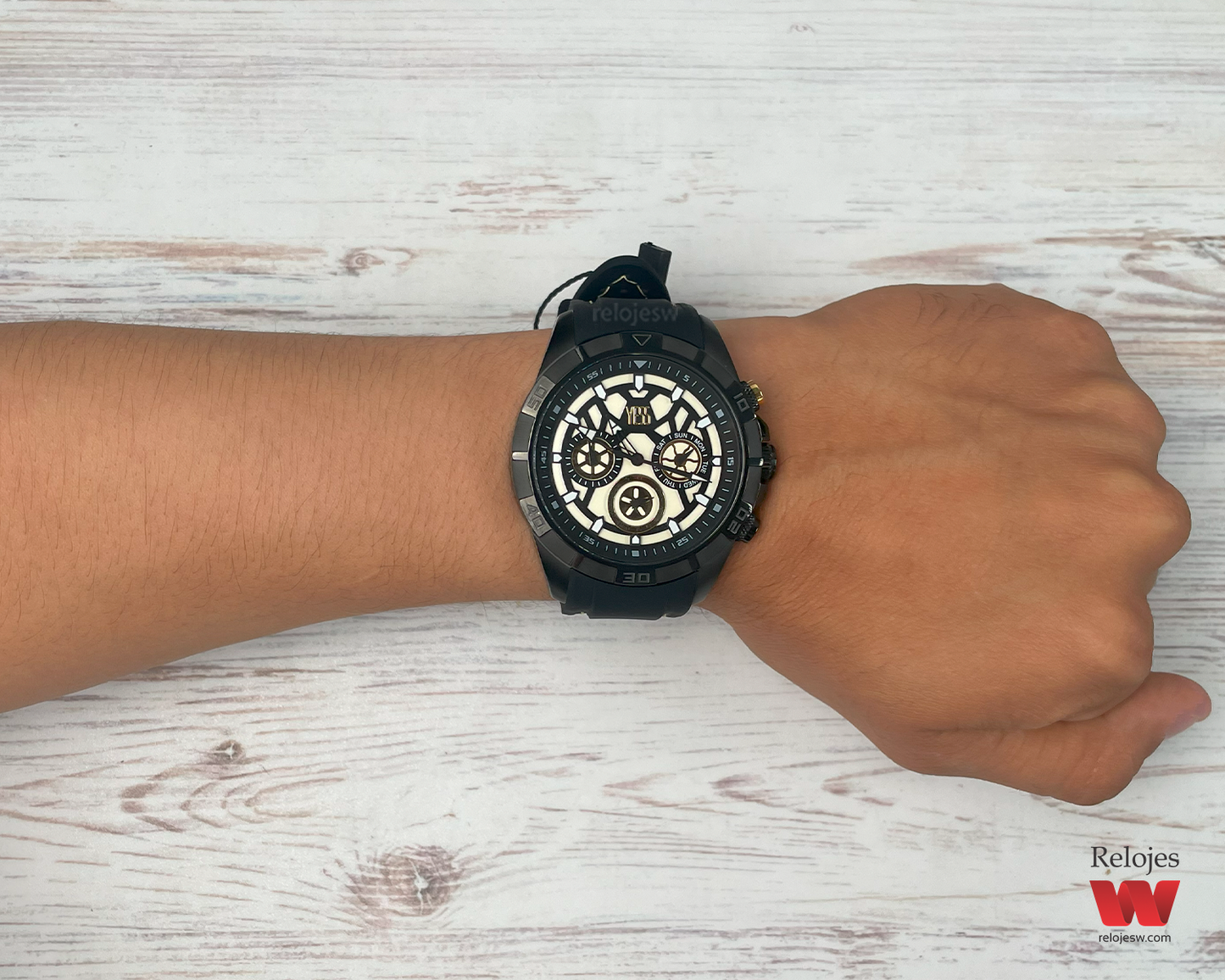 Reloj Yess Hombre Negro SMT-240608-3