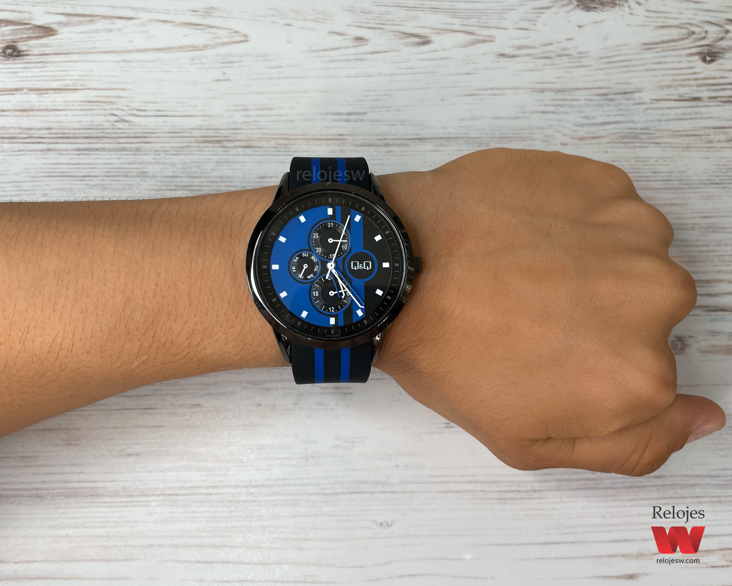 Reloj Q&Q Hombre Negro Azul A18A502Y
