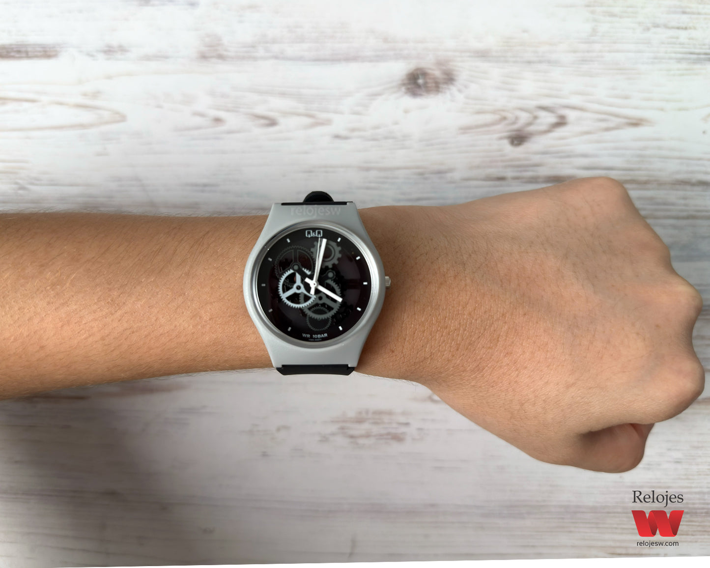 Reloj Q&Q Mujer Negro V39A505Y