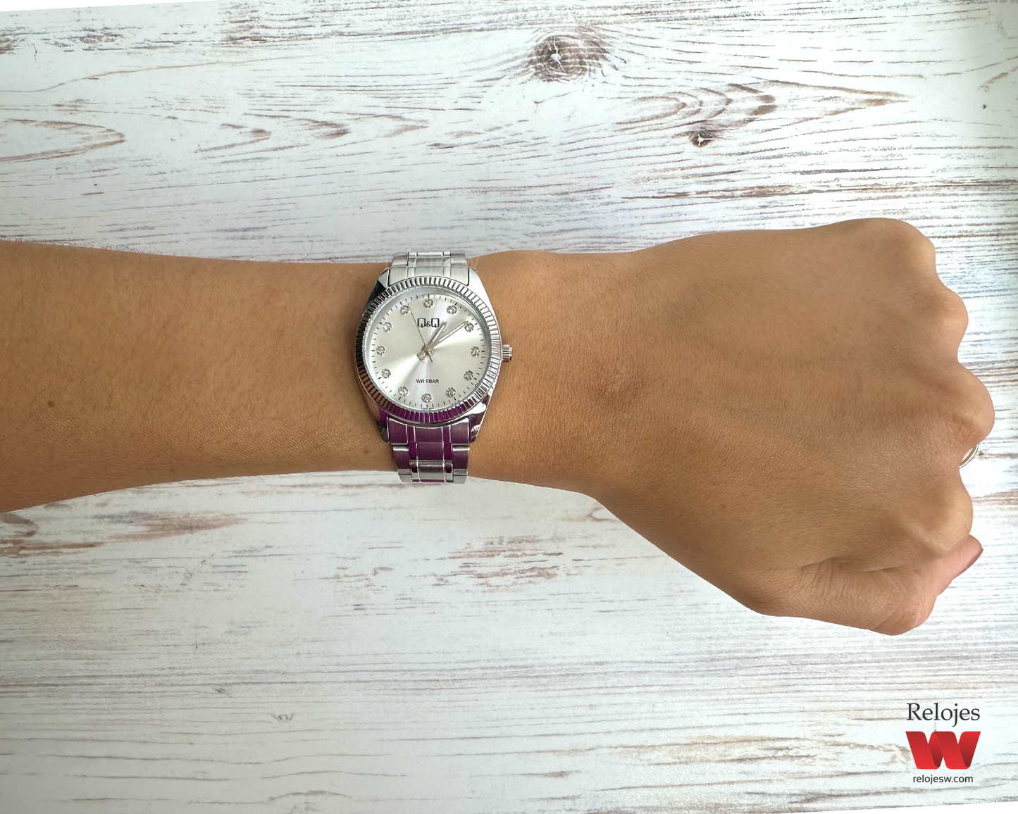 Reloj Q&Q Mujer Plateado QZ65J201Y