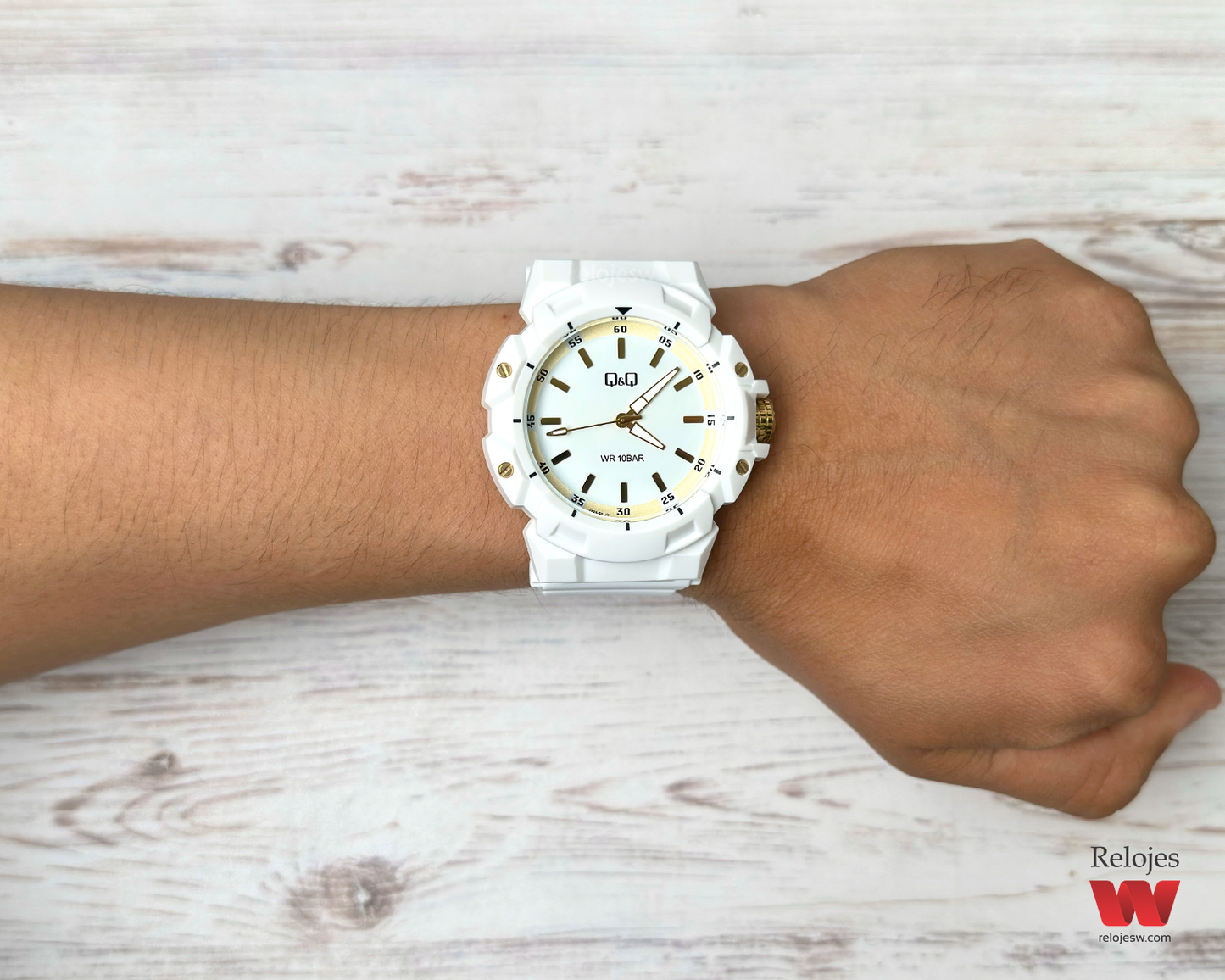 Reloj Q&Q Hombre Blanco V40A501Y