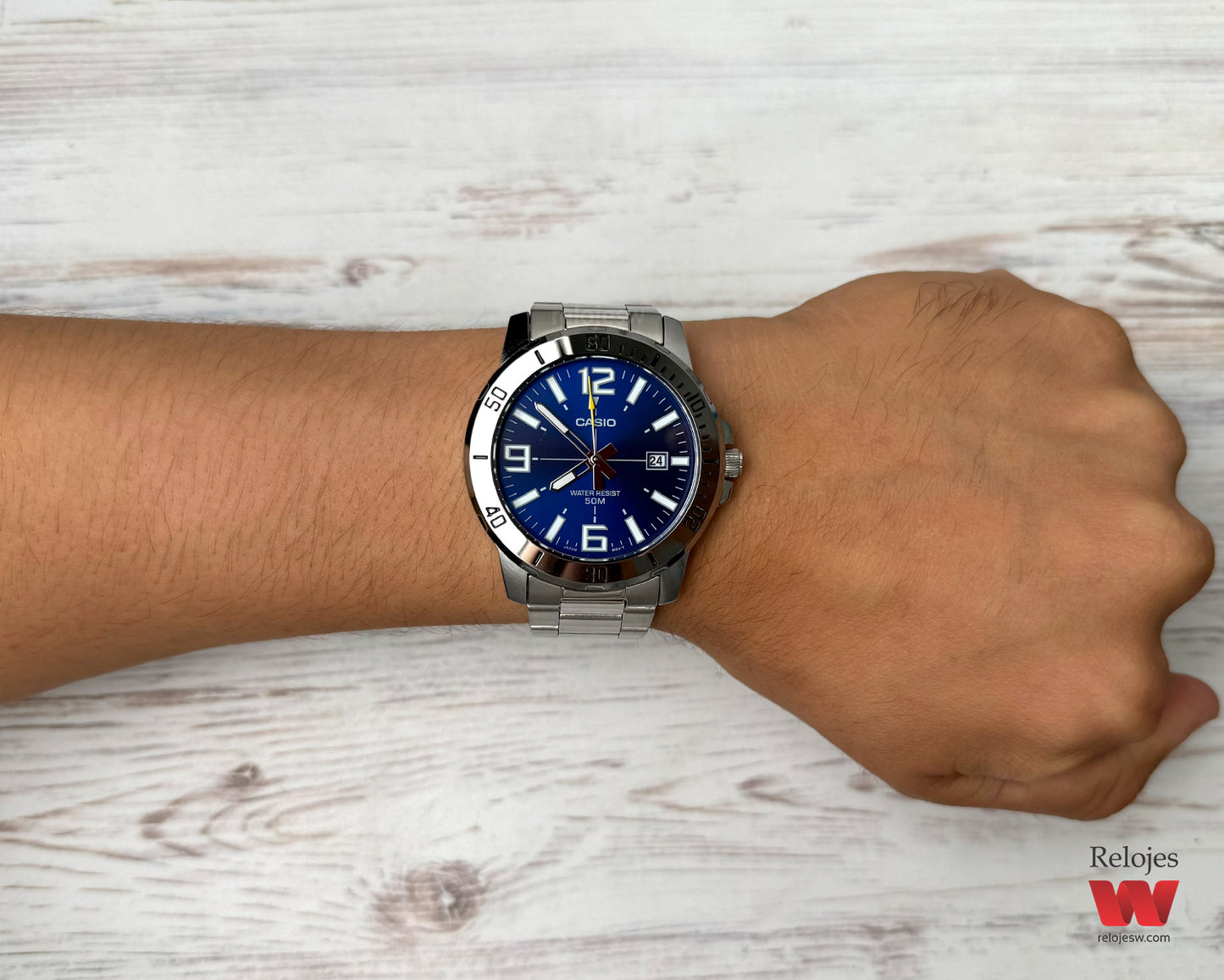 Reloj Casio Hombre Plateado MTP-VD01D-2BV