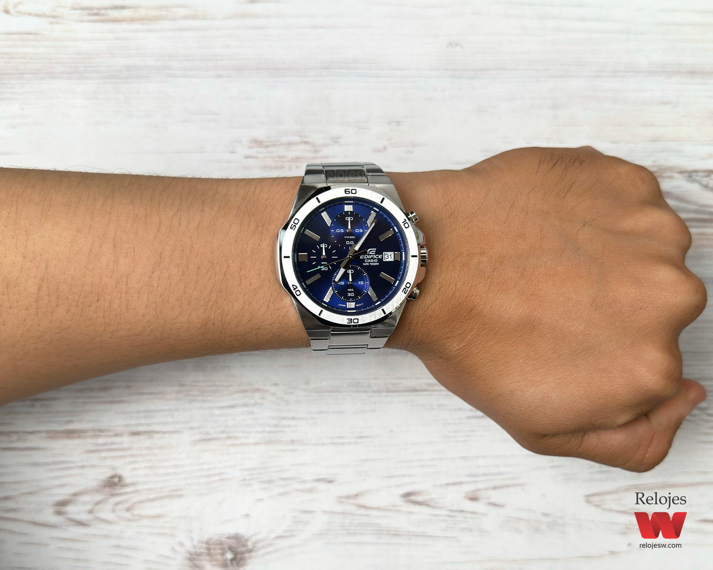 Reloj Casio Edifice Hombre Plateado EFV-640D-2AV