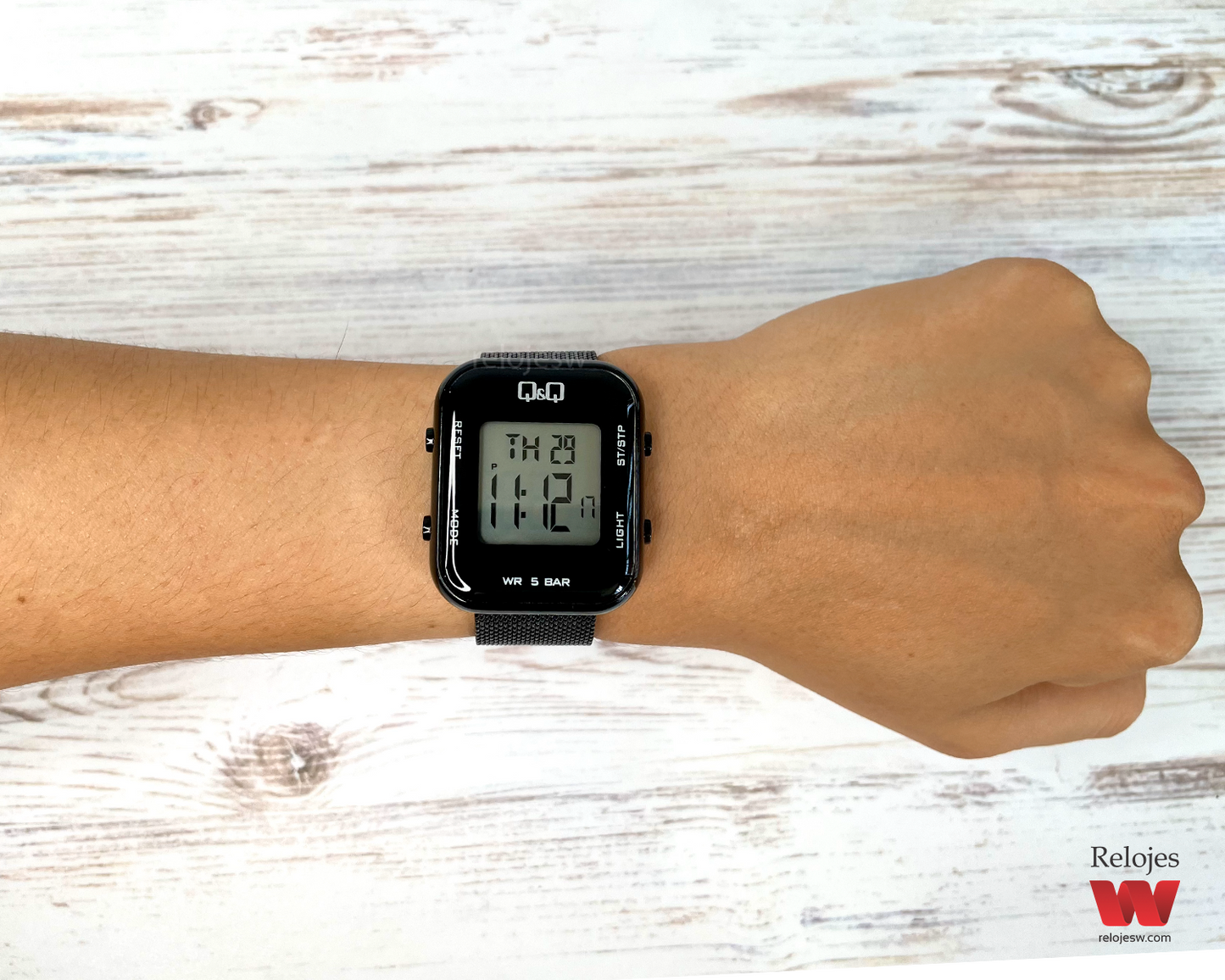 Reloj Q&Q Mujer Negro M207J011Y