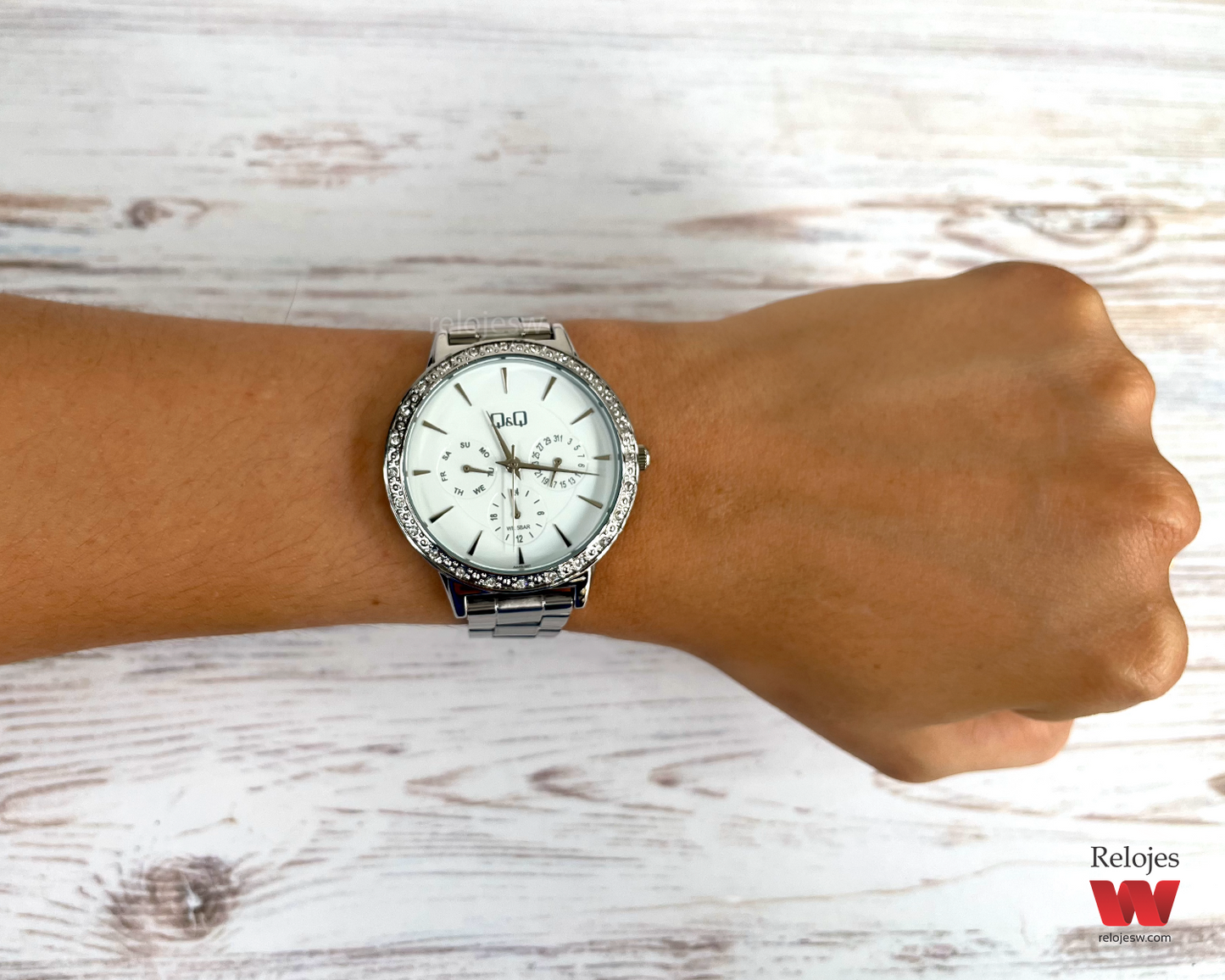 Reloj Q&Q Mujer AA45J201Y Plateado