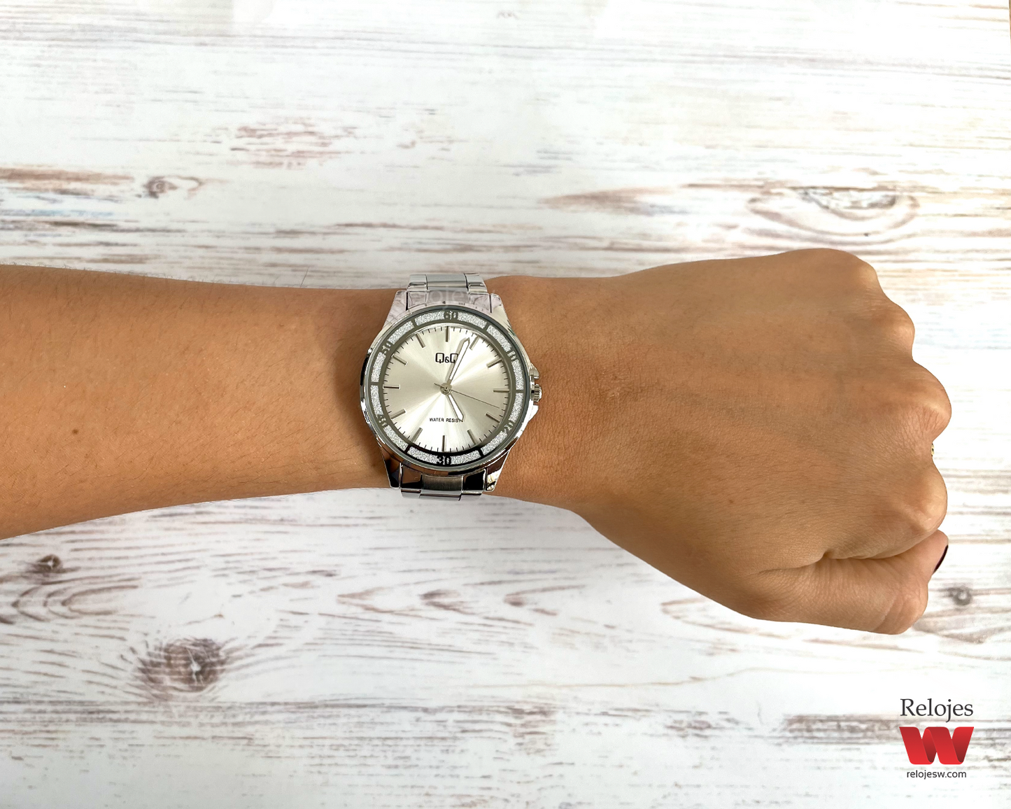 Reloj Q&Q Mujer Plateado QB47J201Y