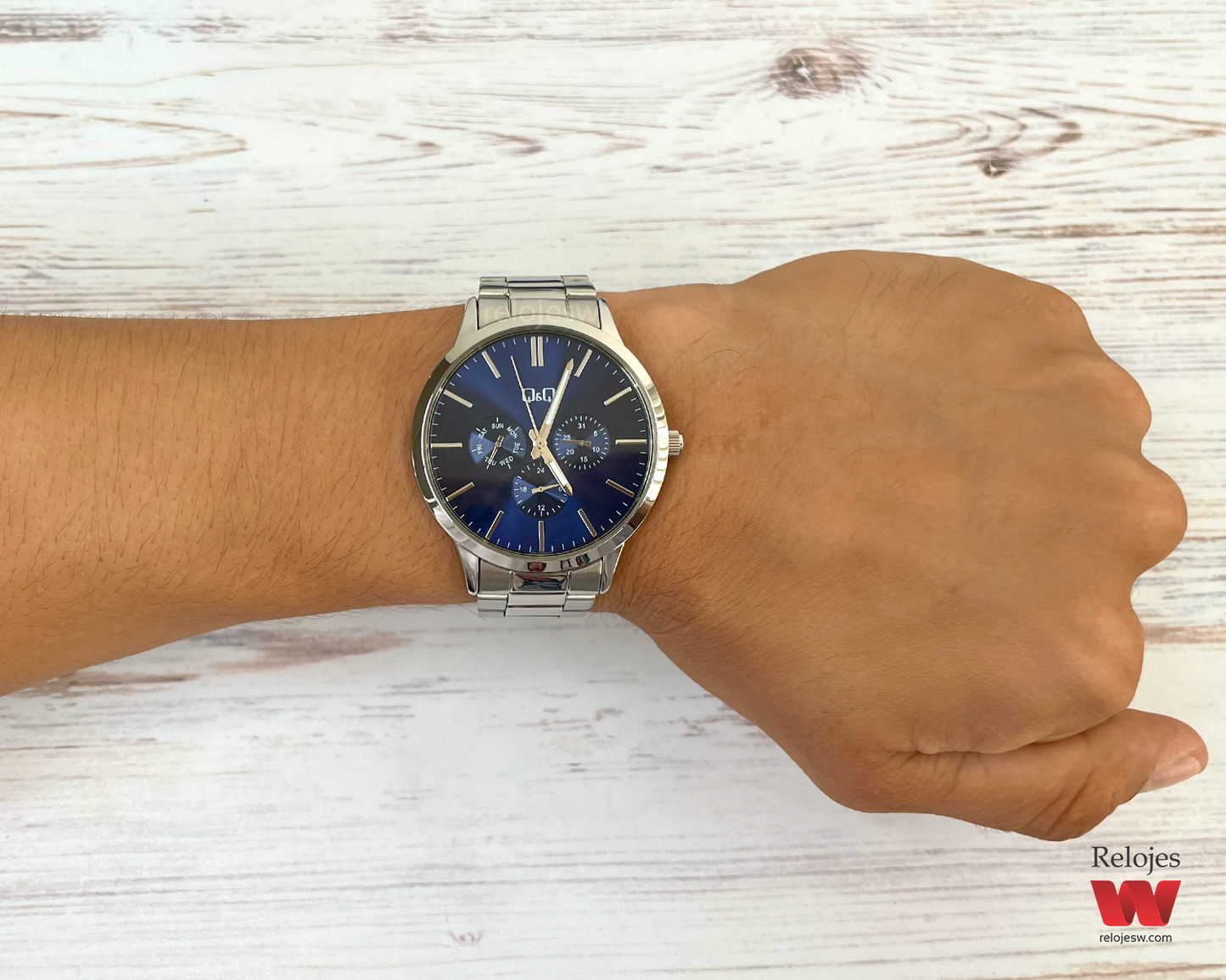 Reloj Q&Q Hombre A01A002Y Plateado