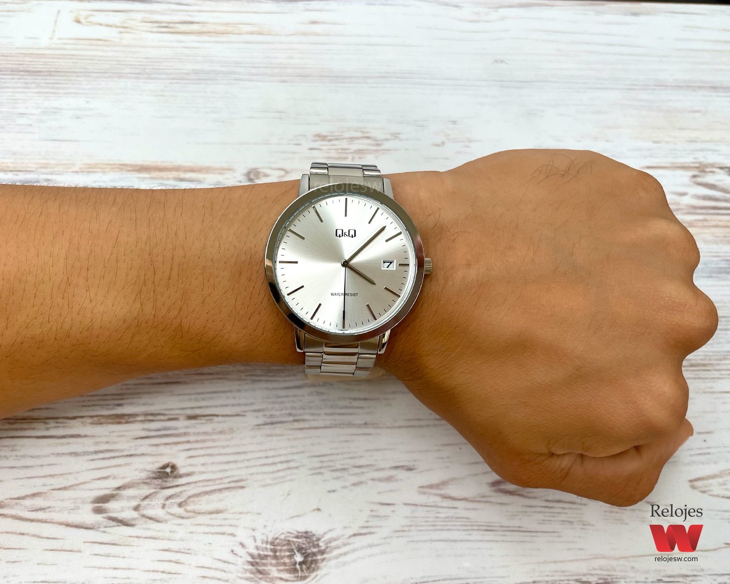 Reloj Q&Q Hombre A486J201Y Plateado