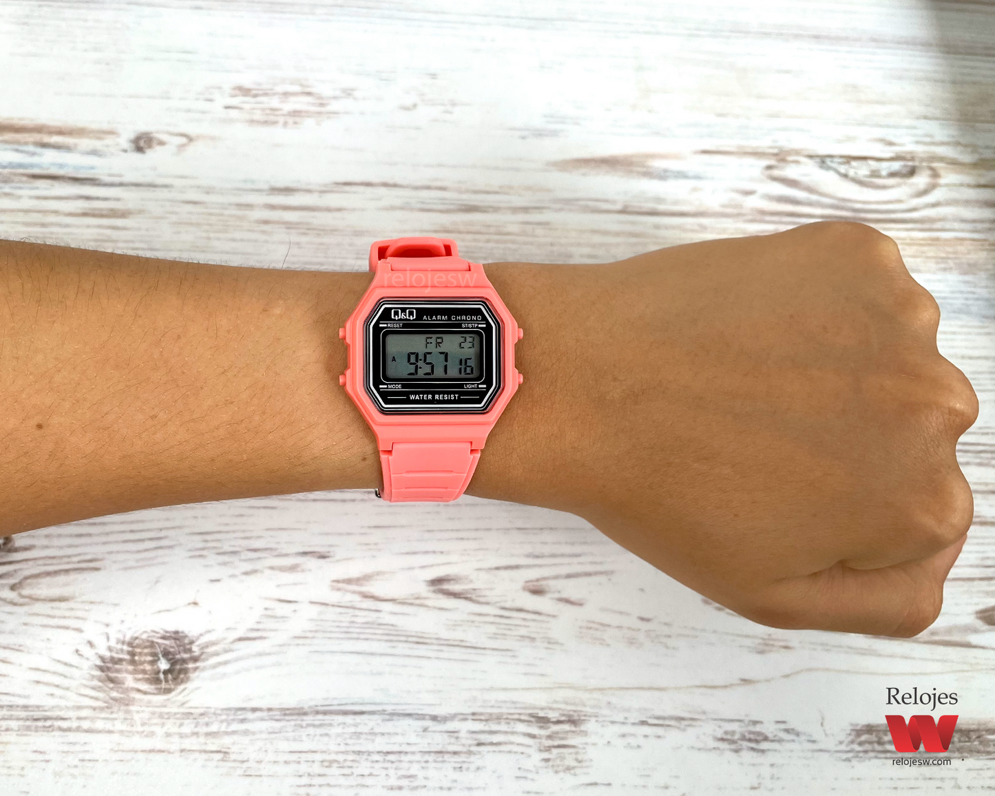 Reloj Q&Q Mujer Rosado Negro M173J020Y