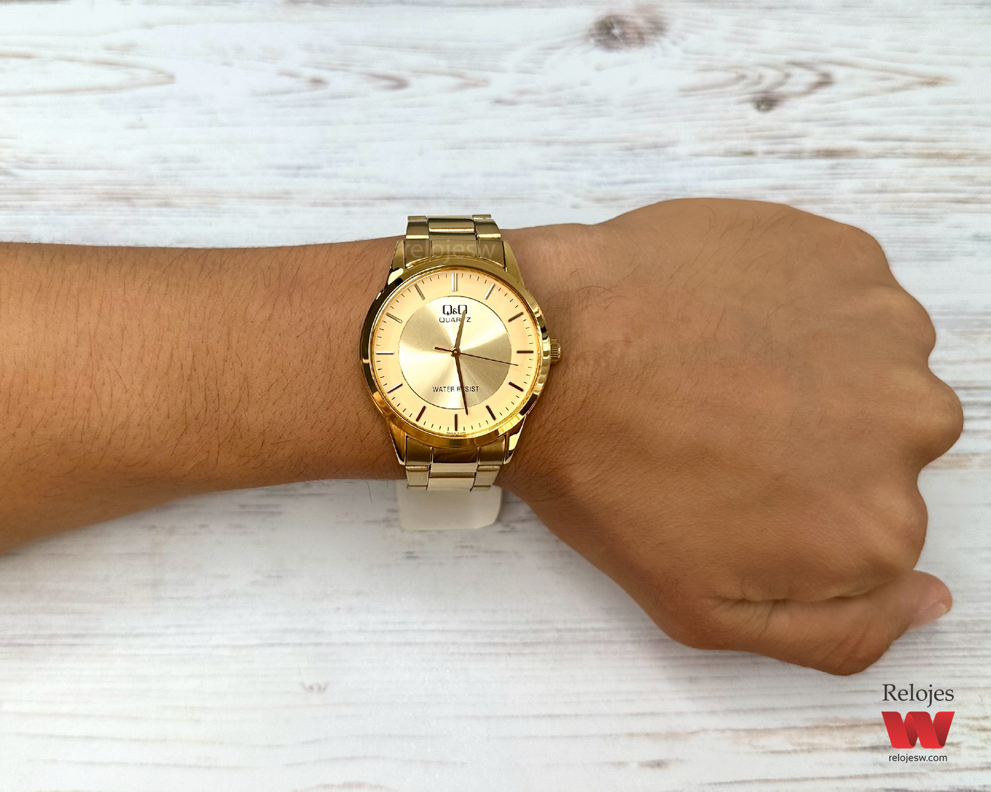 Reloj Q&Q Hombre QA44J010Y Dorado