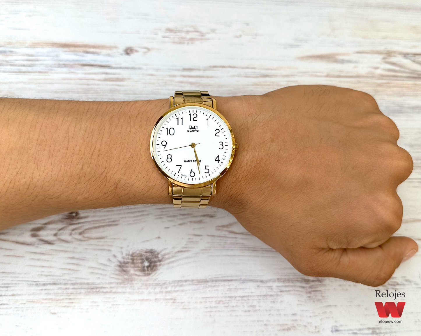 Reloj Q&Q Hombre Dorado Q978J004Y