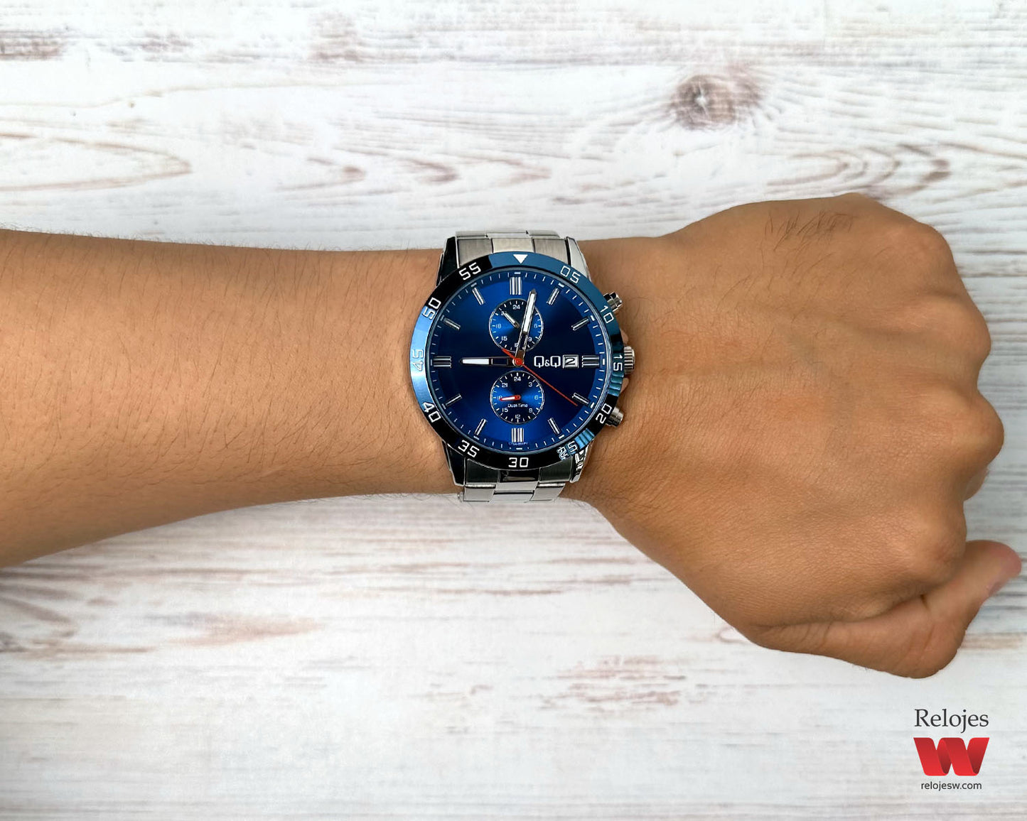 Reloj Q&Q Hombre Plateado Azul C73A001Y