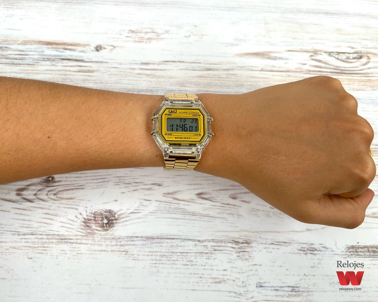 Reloj Q&Q Mujer M173J033Y Dorado