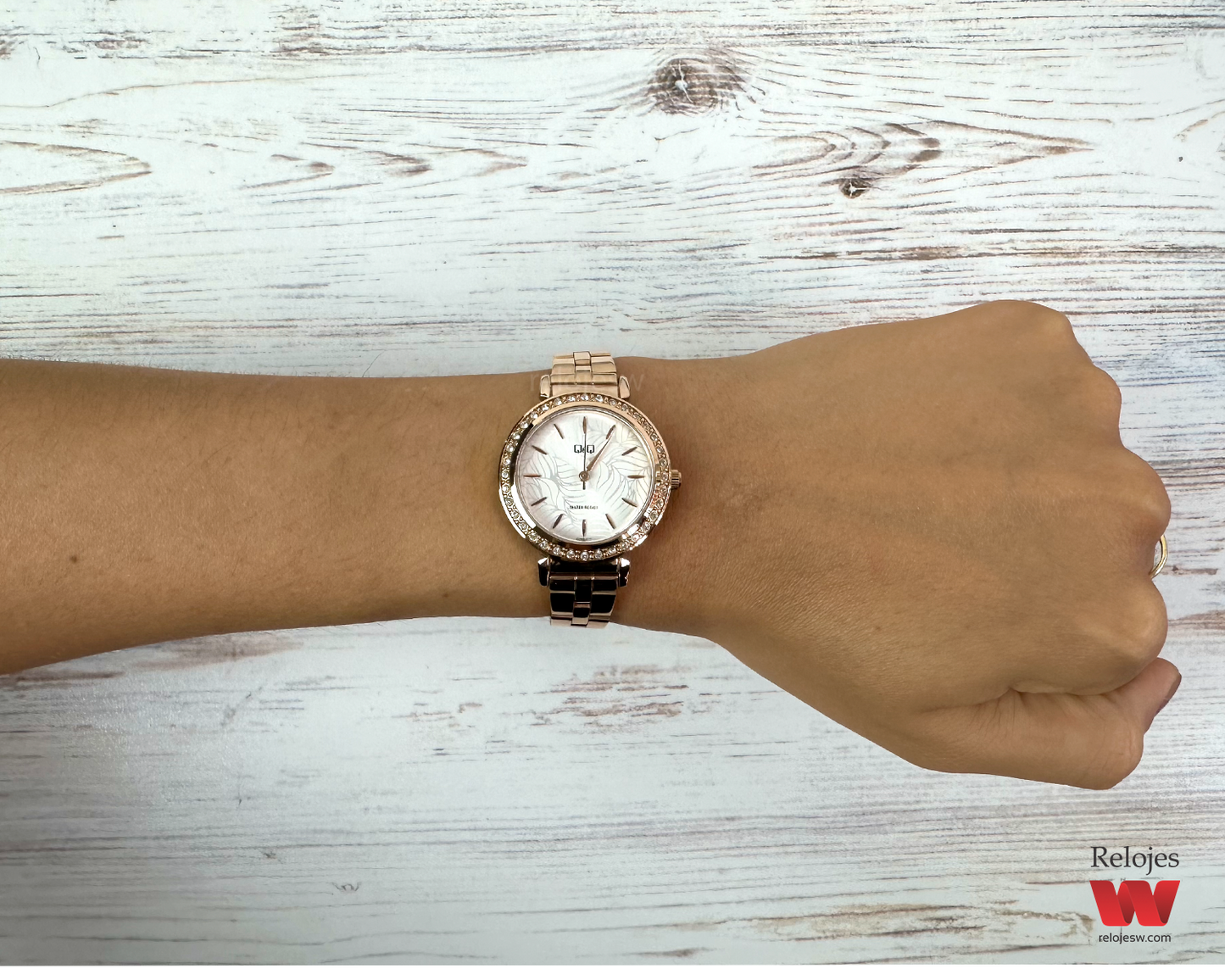Reloj Q&Q Mujer Oro Rosa QZ89J011Y