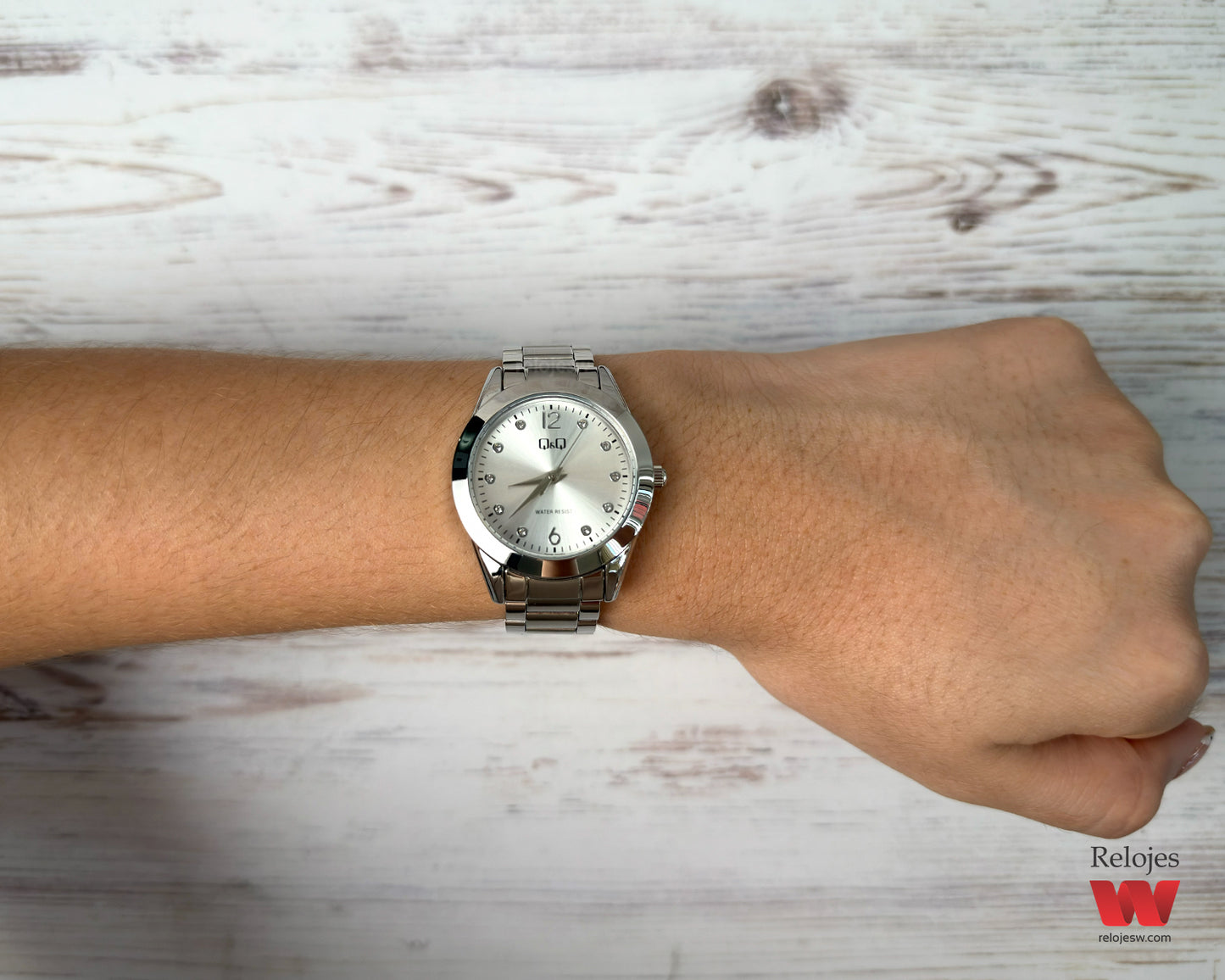 Reloj Q&Q Mujer Plateado Q82B001Y