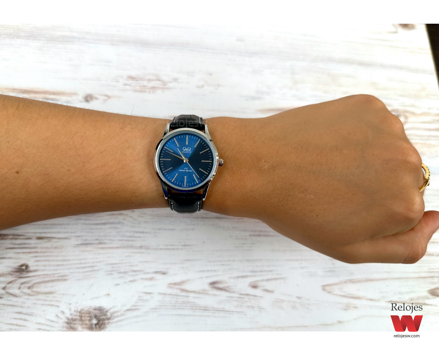 Reloj Q&Q Mujer C213J312Y Cuero Negro