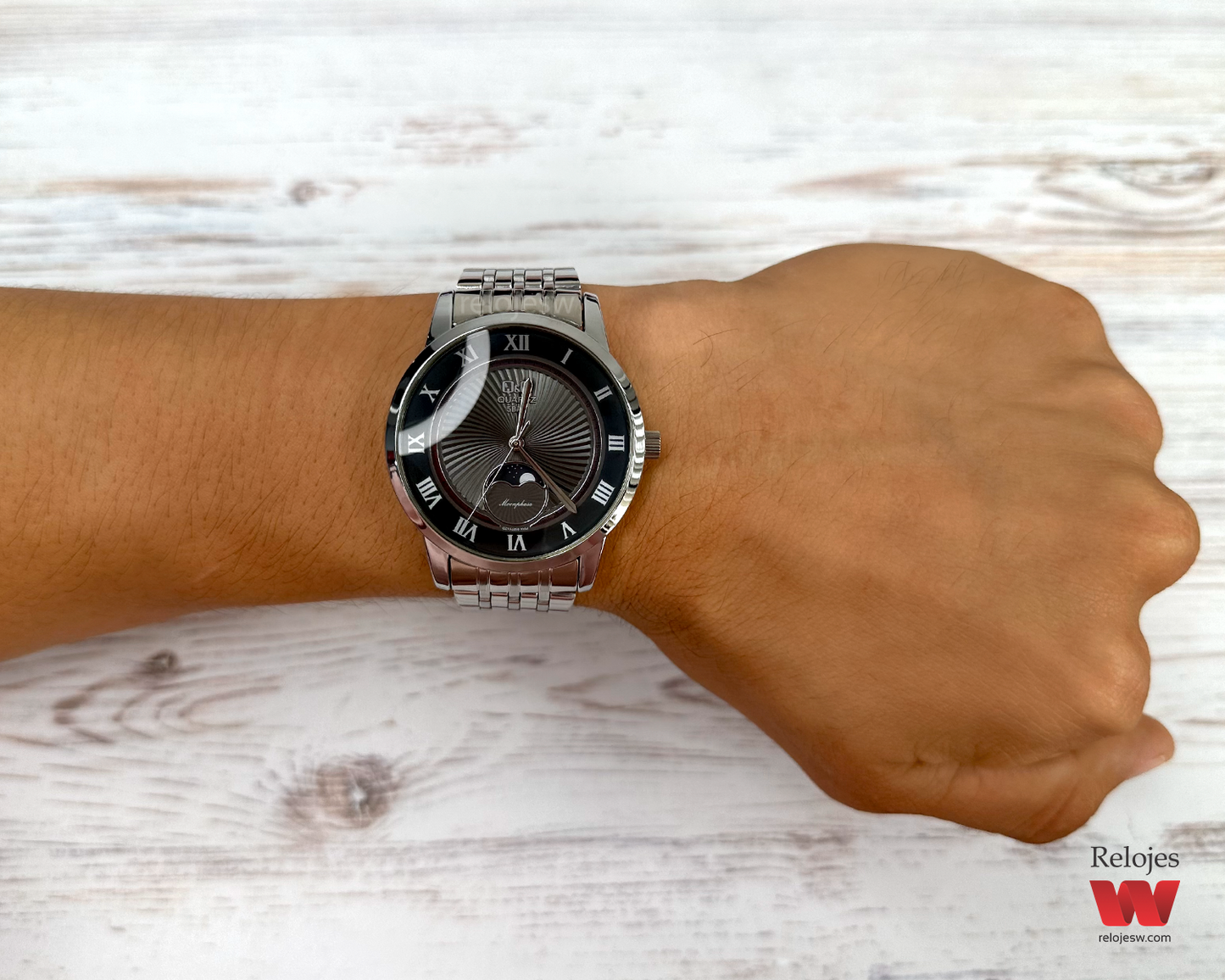 Reloj Q&Q Hombre QZ10J208Y Plateado