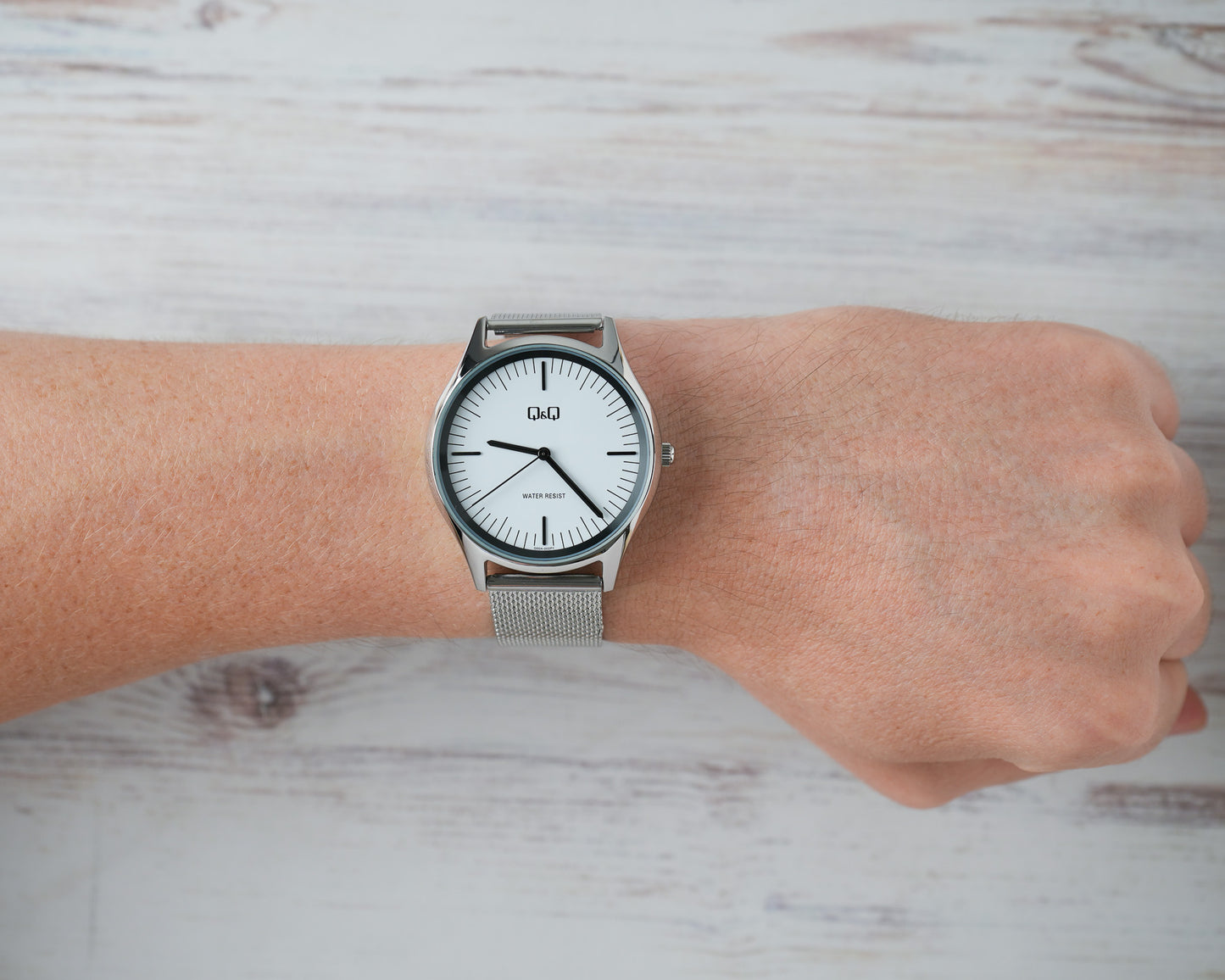 Reloj Q&Q Hombre Original Plateado Q00A002Y