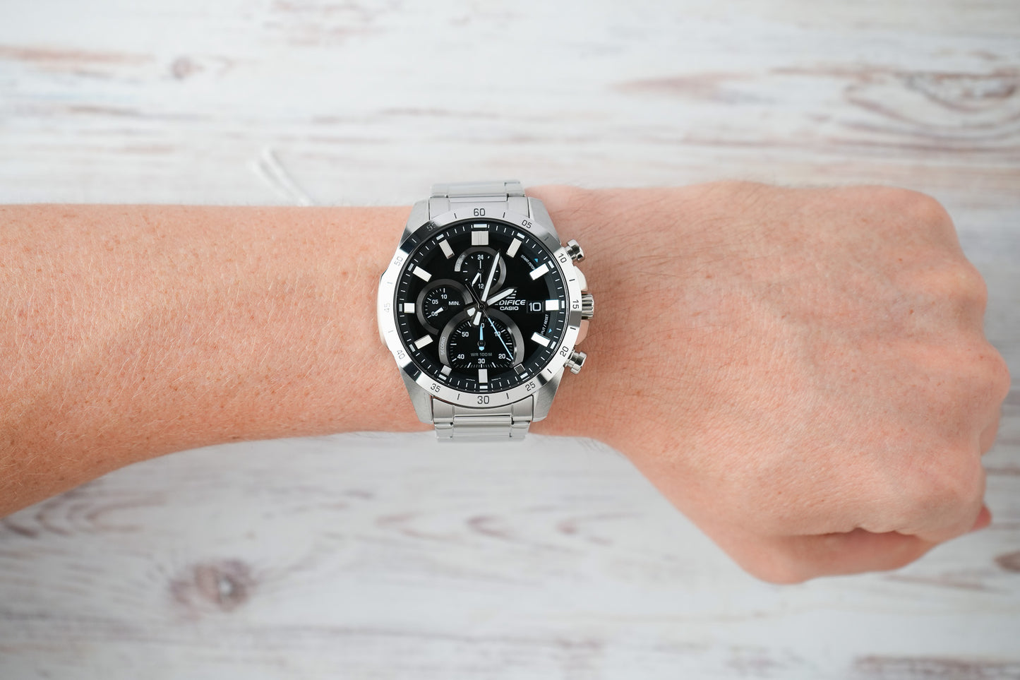 Reloj Casio Edifice Hombre Original Plateado EFR-571D-1AV