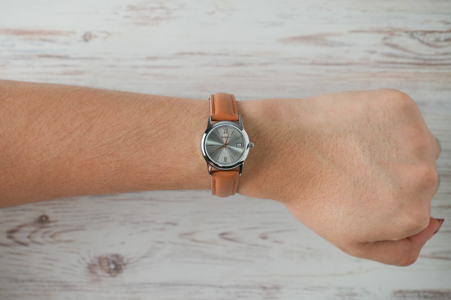 Reloj Casio Mujer Original Café LTP-V002L-7B3