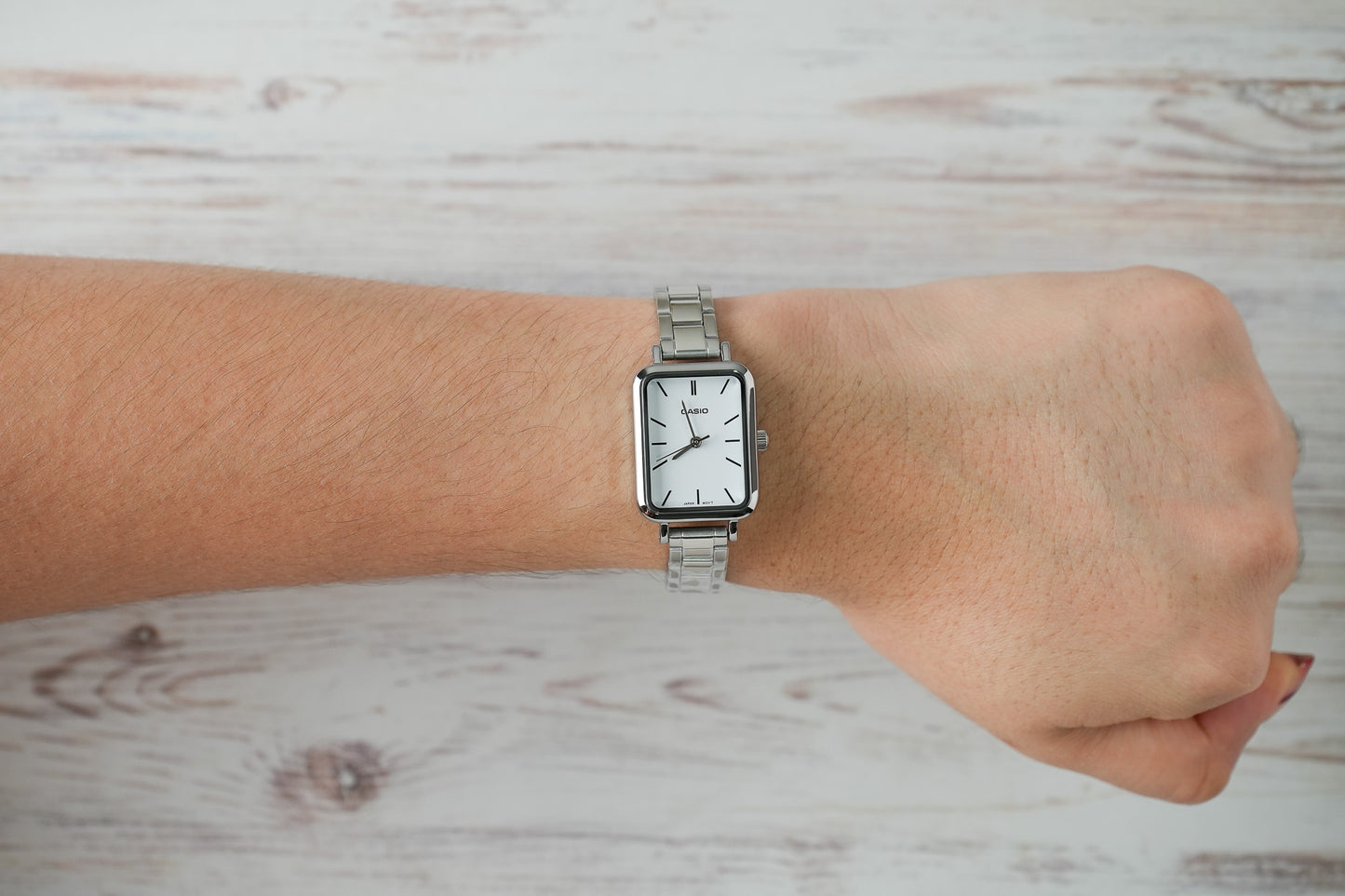 Reloj Casio Mujer Original Plateado LTP-V009D-7E