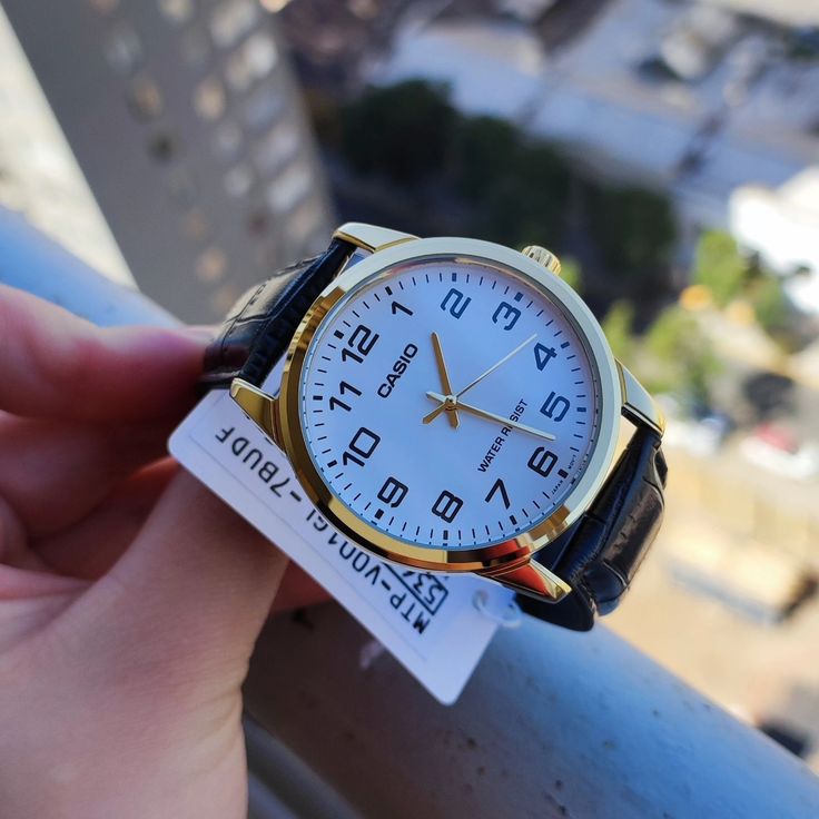 Reloj Casio Hombre Negro Dorado MTP-V001GL-7B