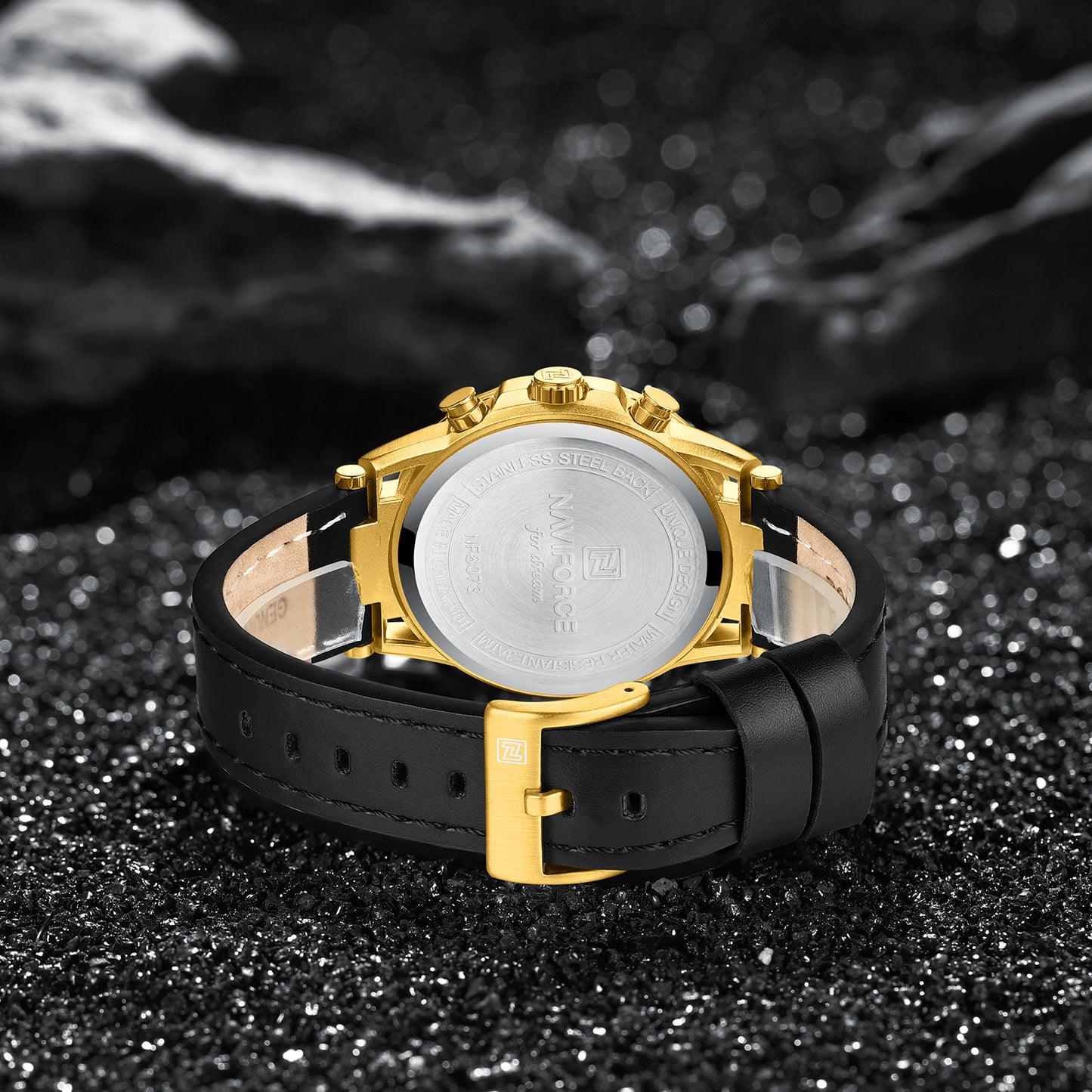 Reloj Naviforce Hombre Negro Dorado NF8073-NEDO