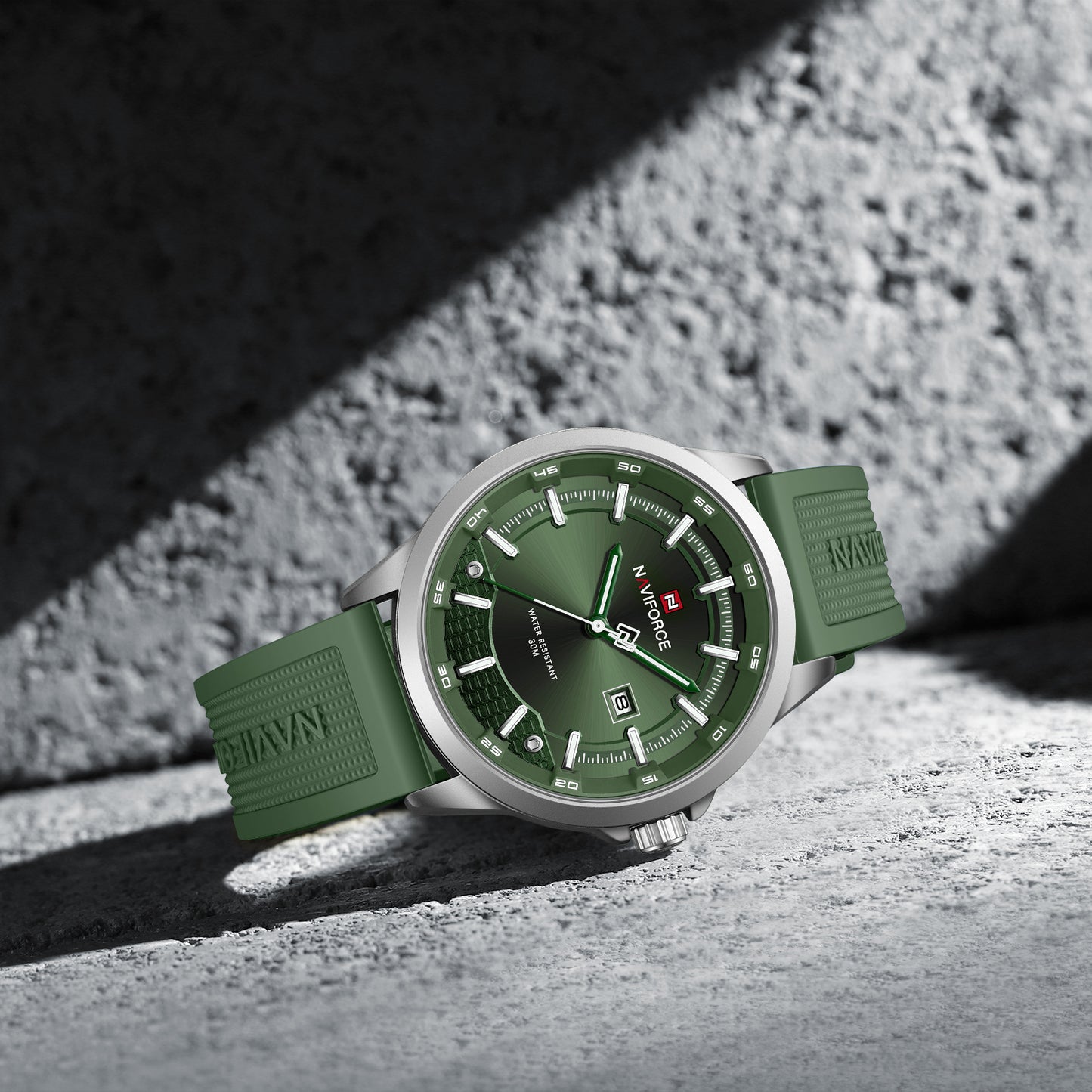 Reloj Naviforce Hombre Verde Plateado NF9248S-VEPL