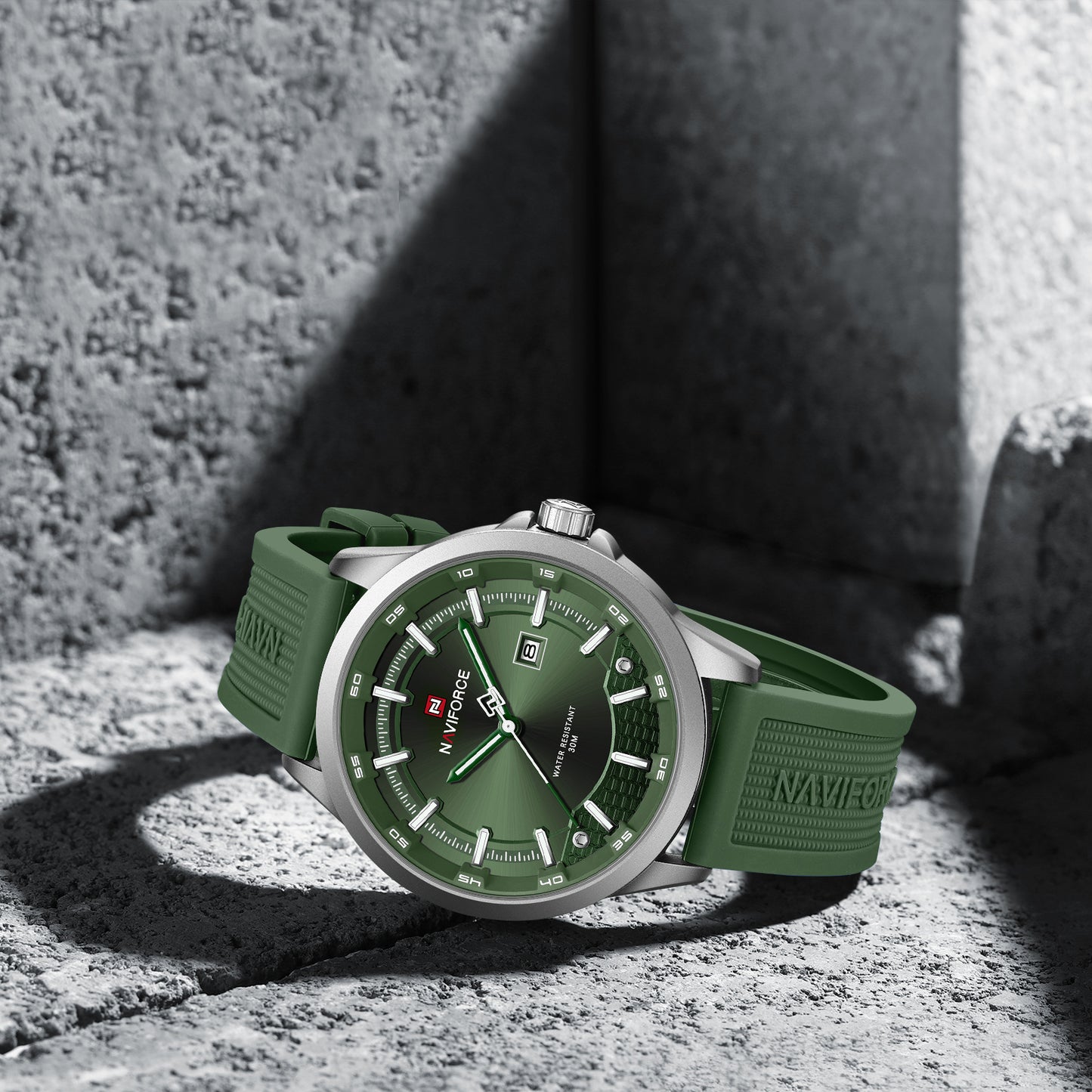 Reloj Naviforce Hombre Verde Plateado NF9248S-VEPL