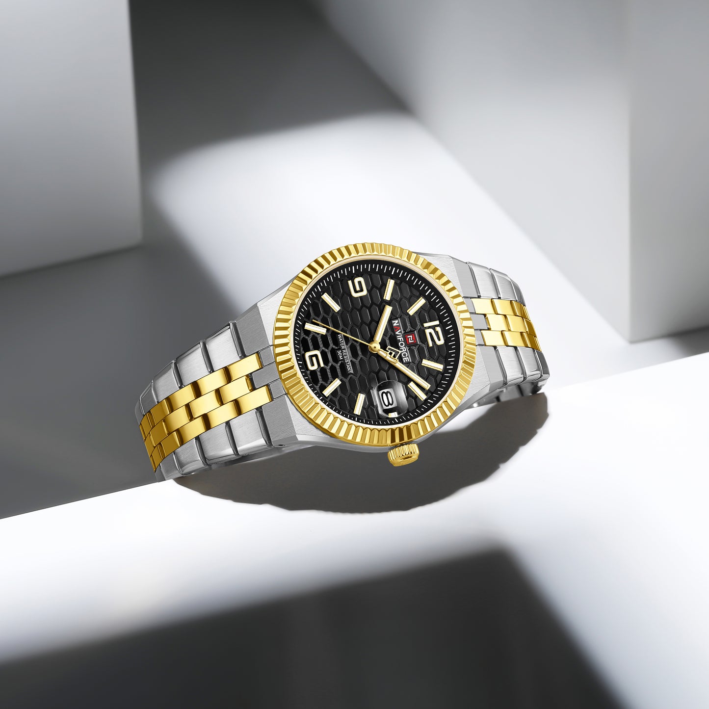 Reloj Naviforce Hombre Original Plateado y Dorado NF9277-BINE