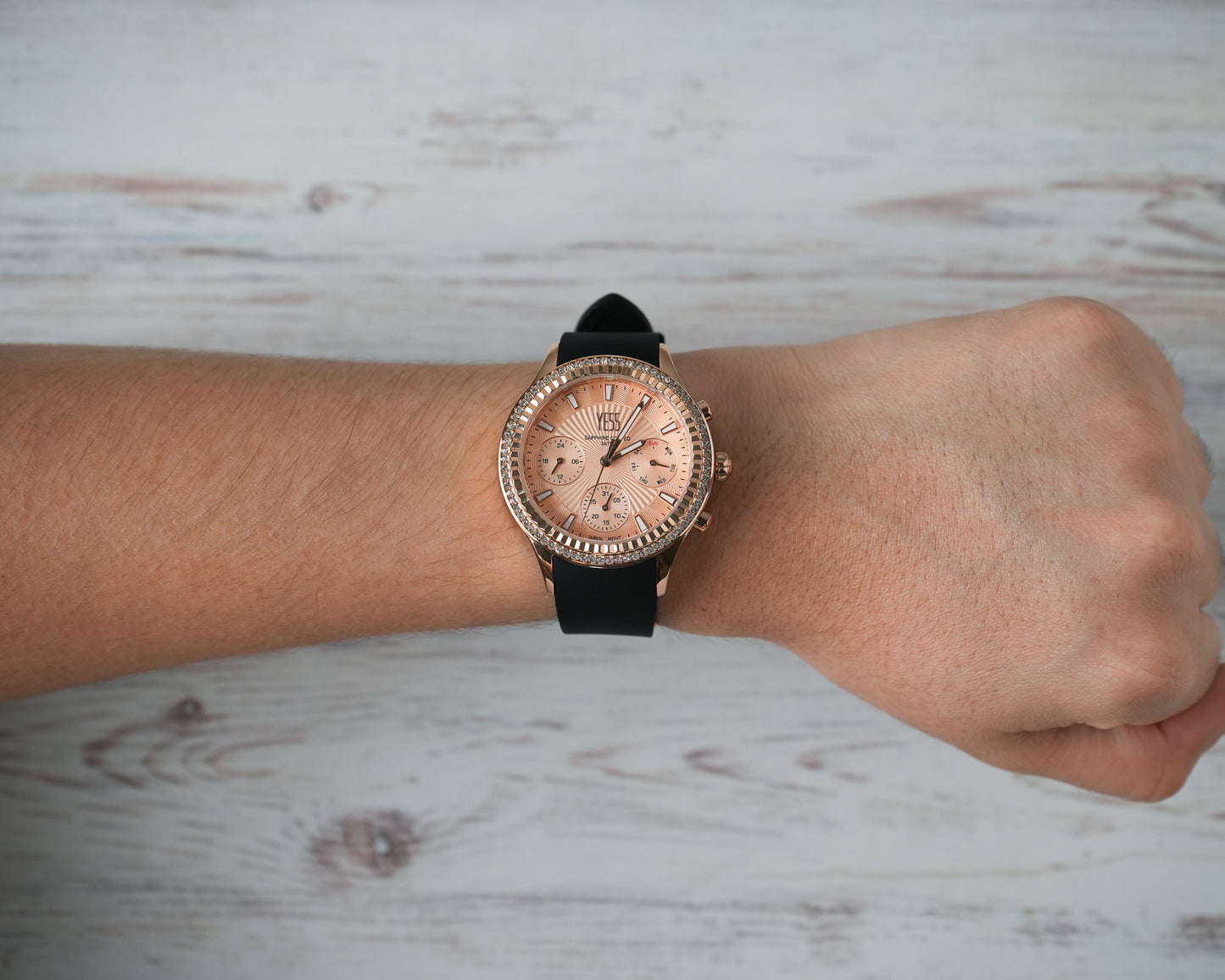 Reloj Yess Mujer Negro SMT-250506-4