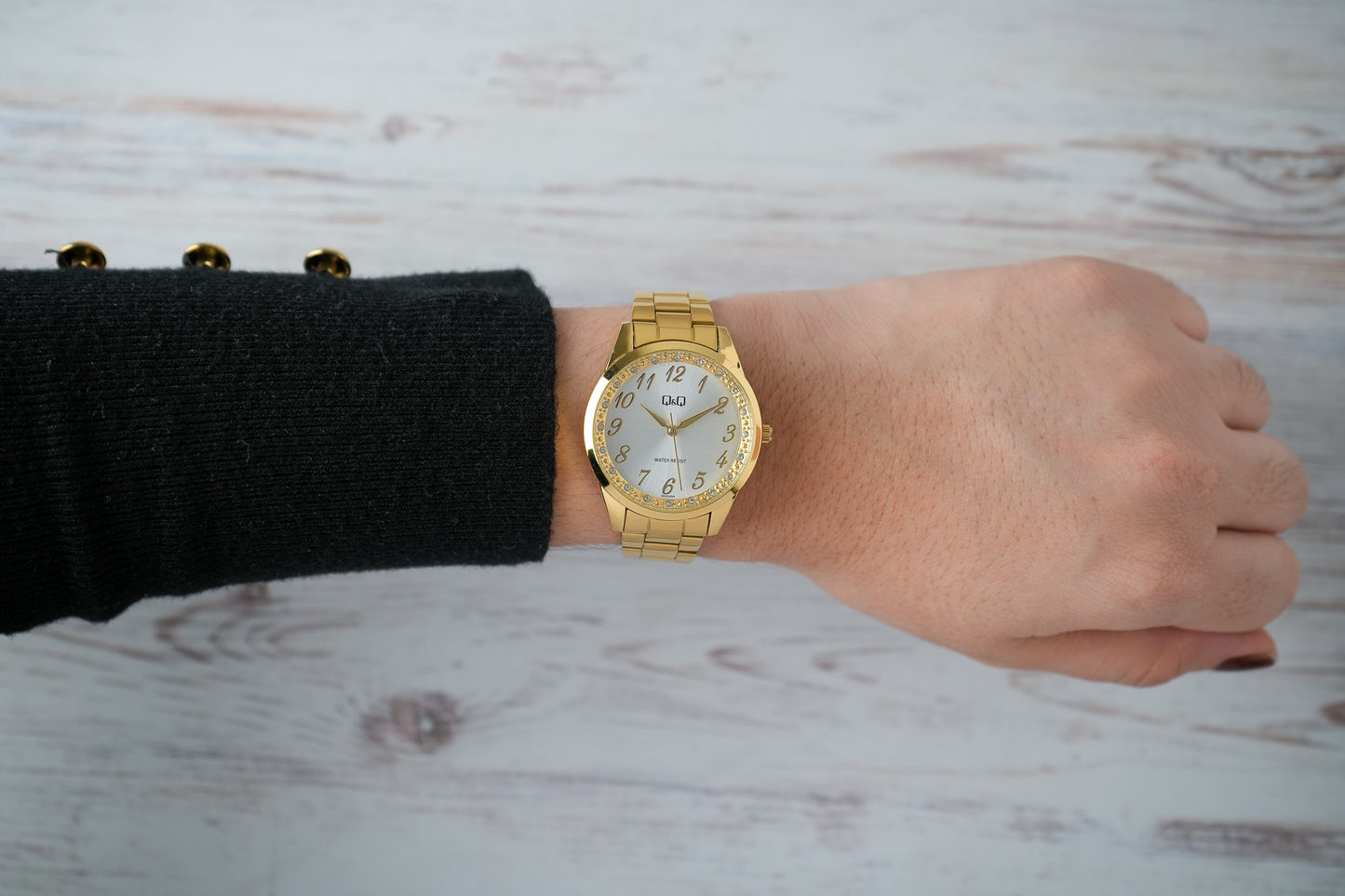 Reloj Q&Q Original Mujer Dorado QC07J004Y