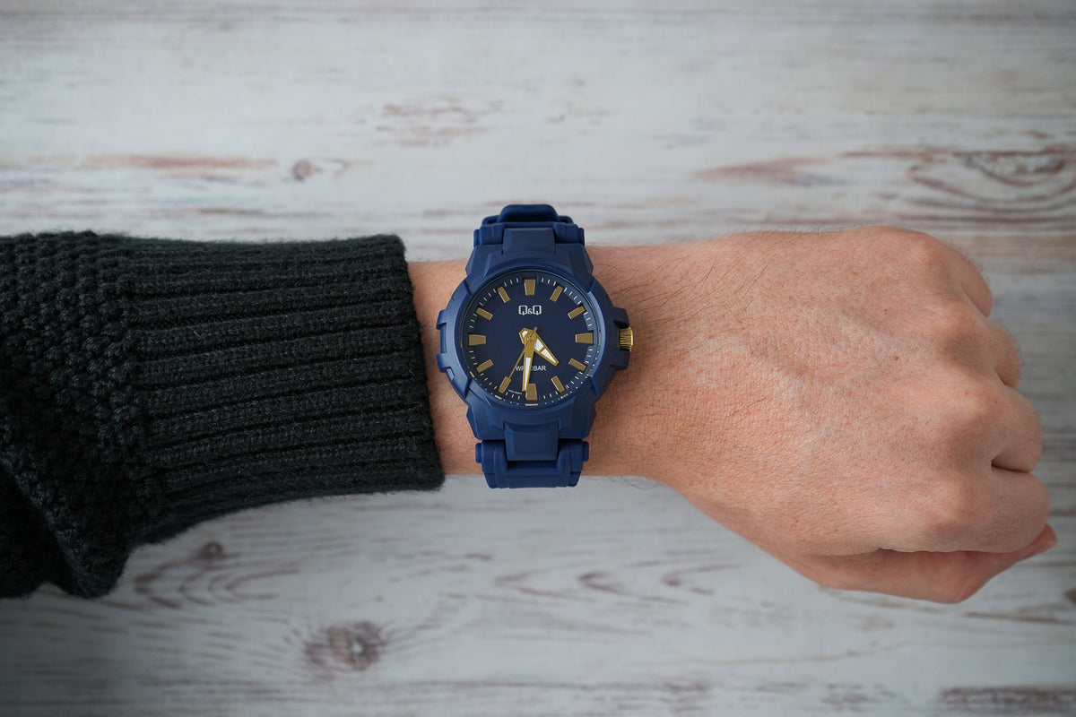 Reloj Q&Q Hombre Original Azul V50A003Y