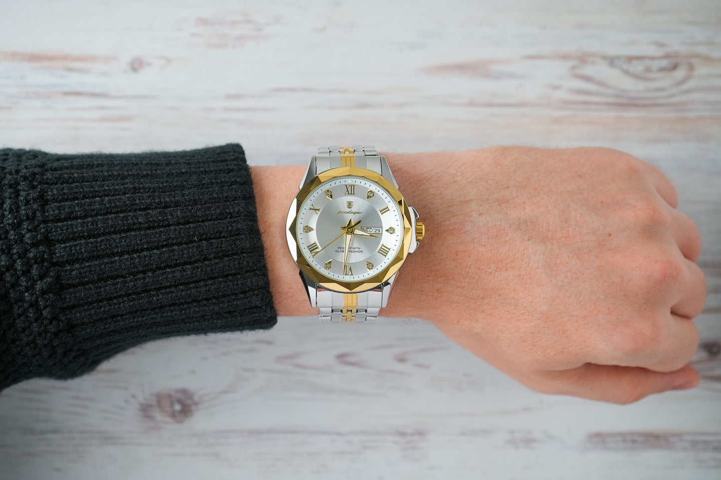 Reloj Poedagar Hombre Original Plateado y Dorado PG-698-BIPL