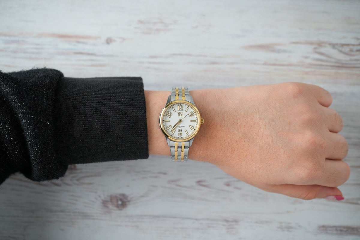 Reloj Yess Mujer Original Plateado y Dorado Y25040-3