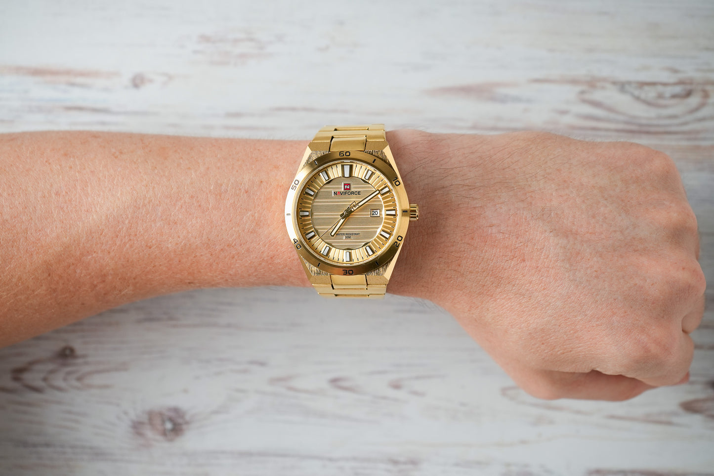 Reloj Naviforce Hombre Original Dorado NF9268-DODO