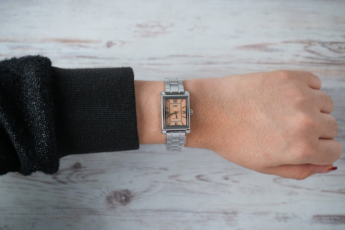 Reloj Casio Mujer Original Plateado LTP-1234DD-4A