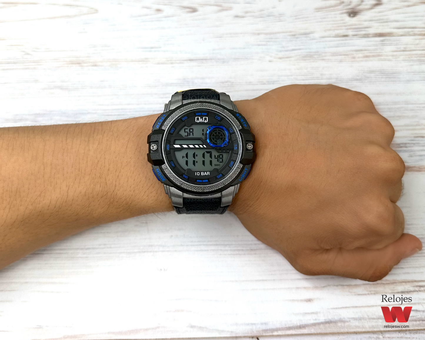 Reloj Q&Q Hombre Negro G08A501Y