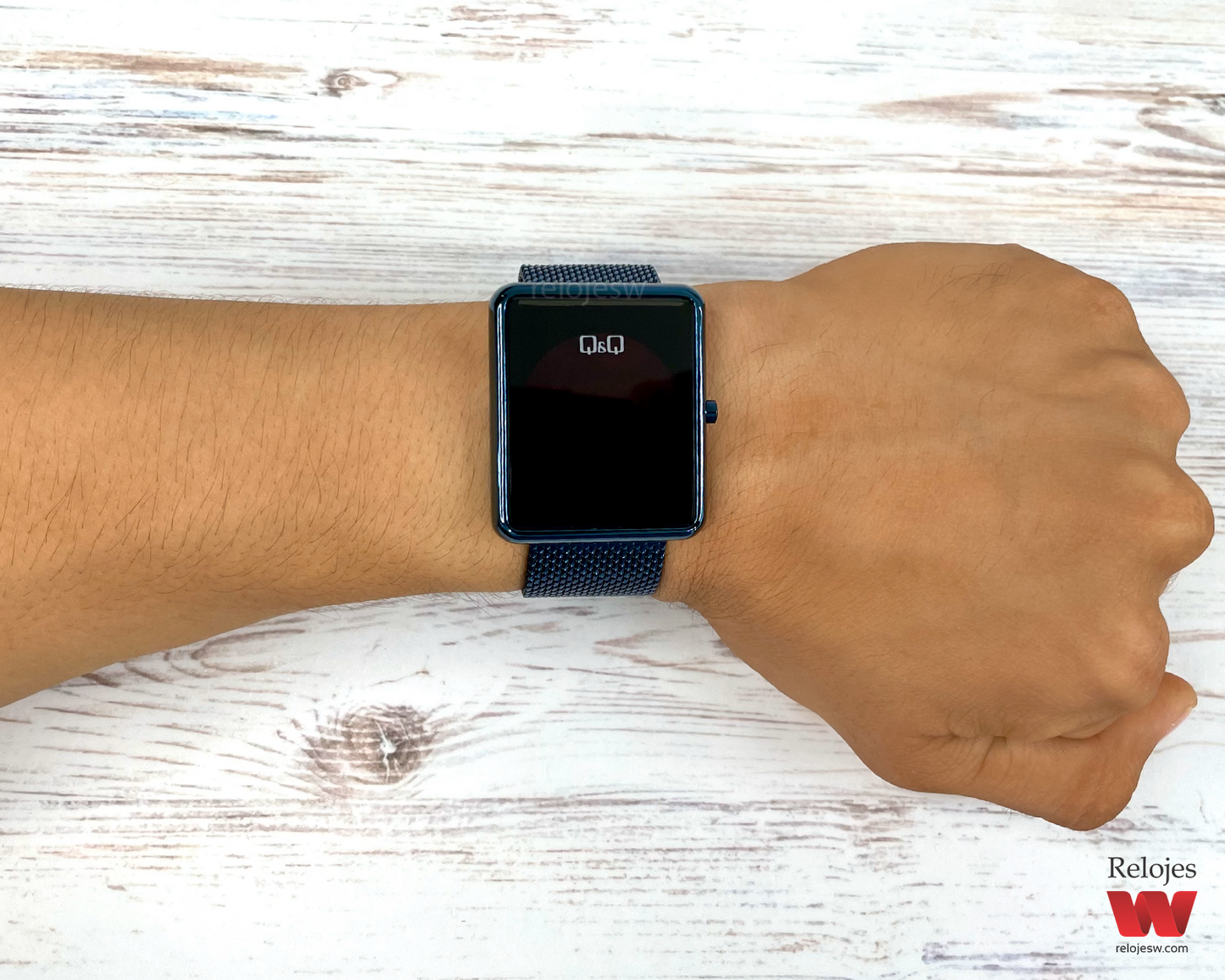 Reloj Q&Q Unisex Azul M201J004Y