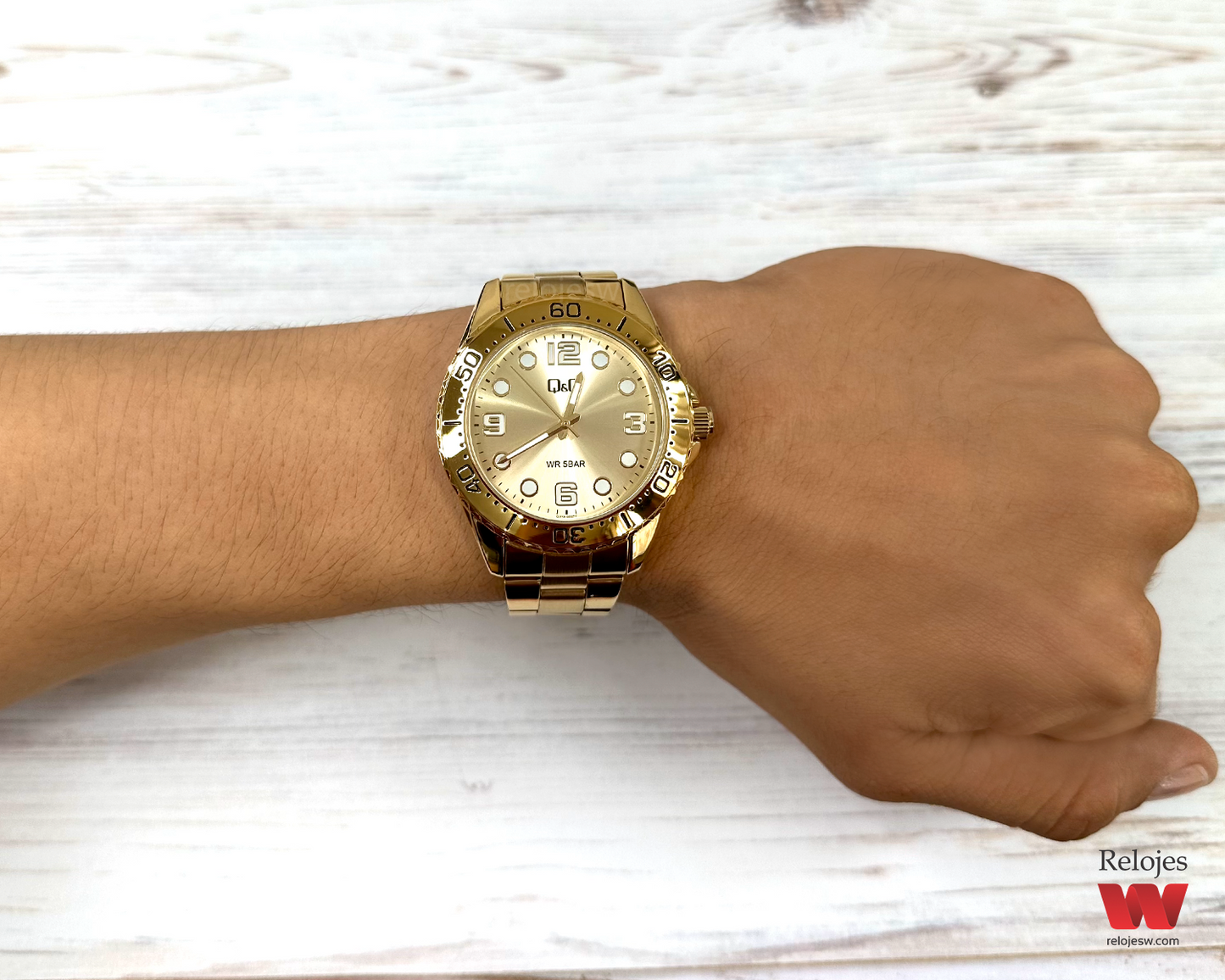 Reloj Q&Q Hombre Dorado Q07A003Y
