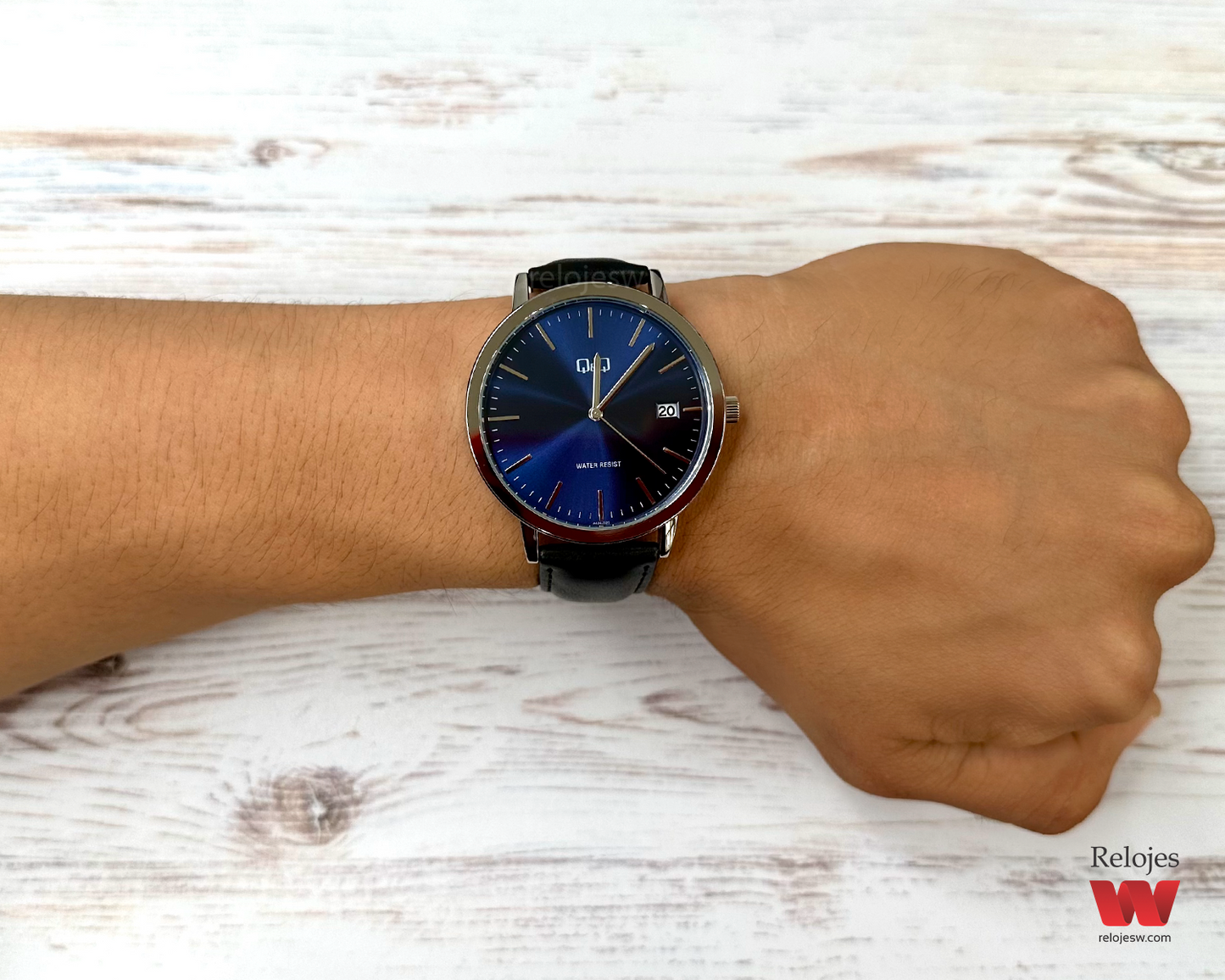 Reloj Q&Q Hombre Negro Plateado A486J322Y