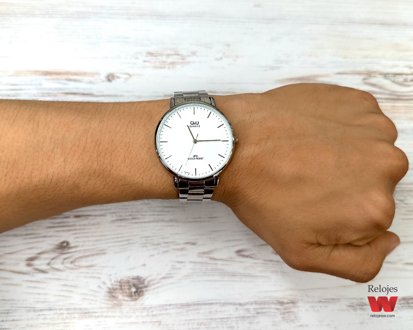 Reloj Q&Q Hombre Plateado QZ00J201Y