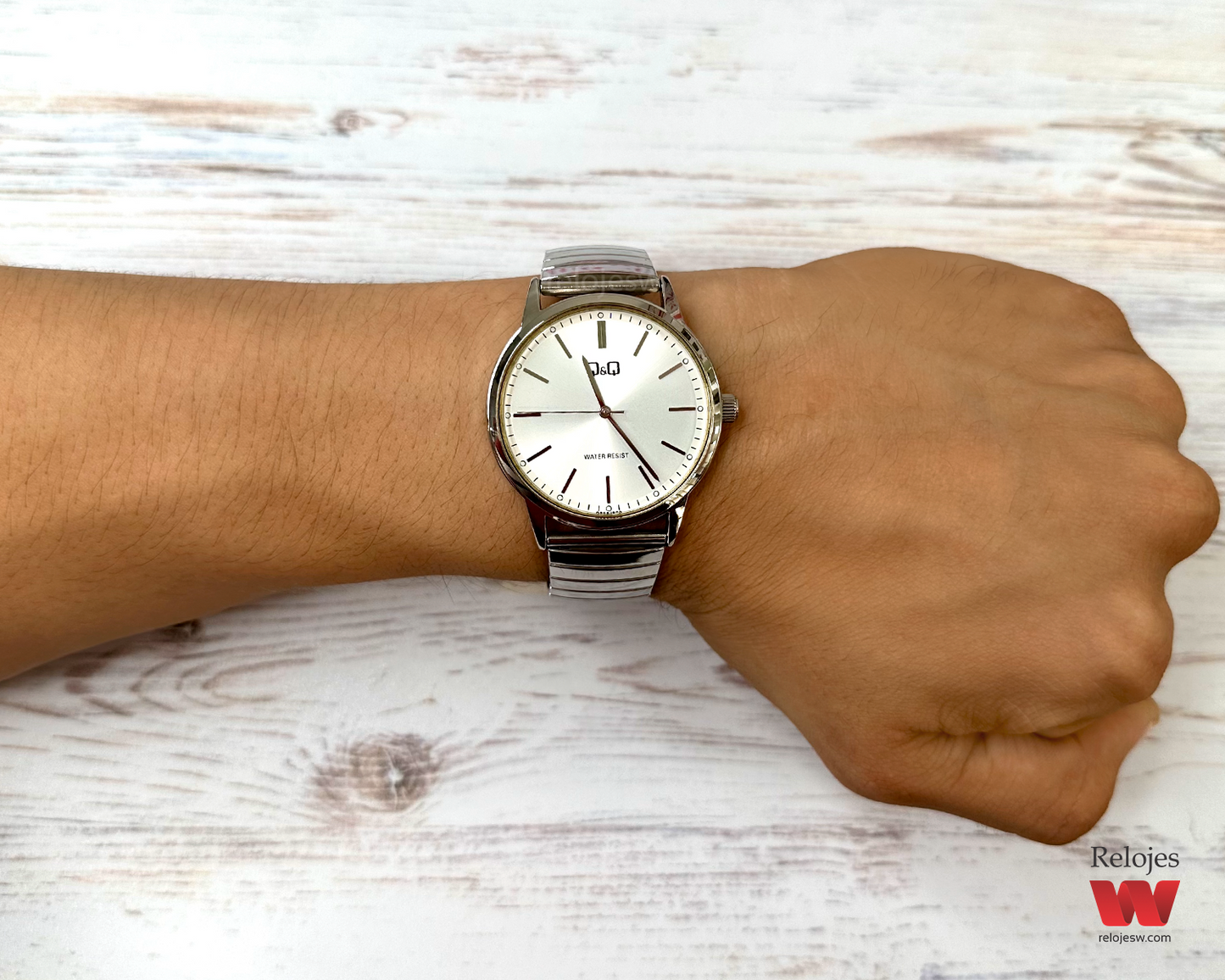 Reloj Q&Q Hombre Q968J800Y Plateado